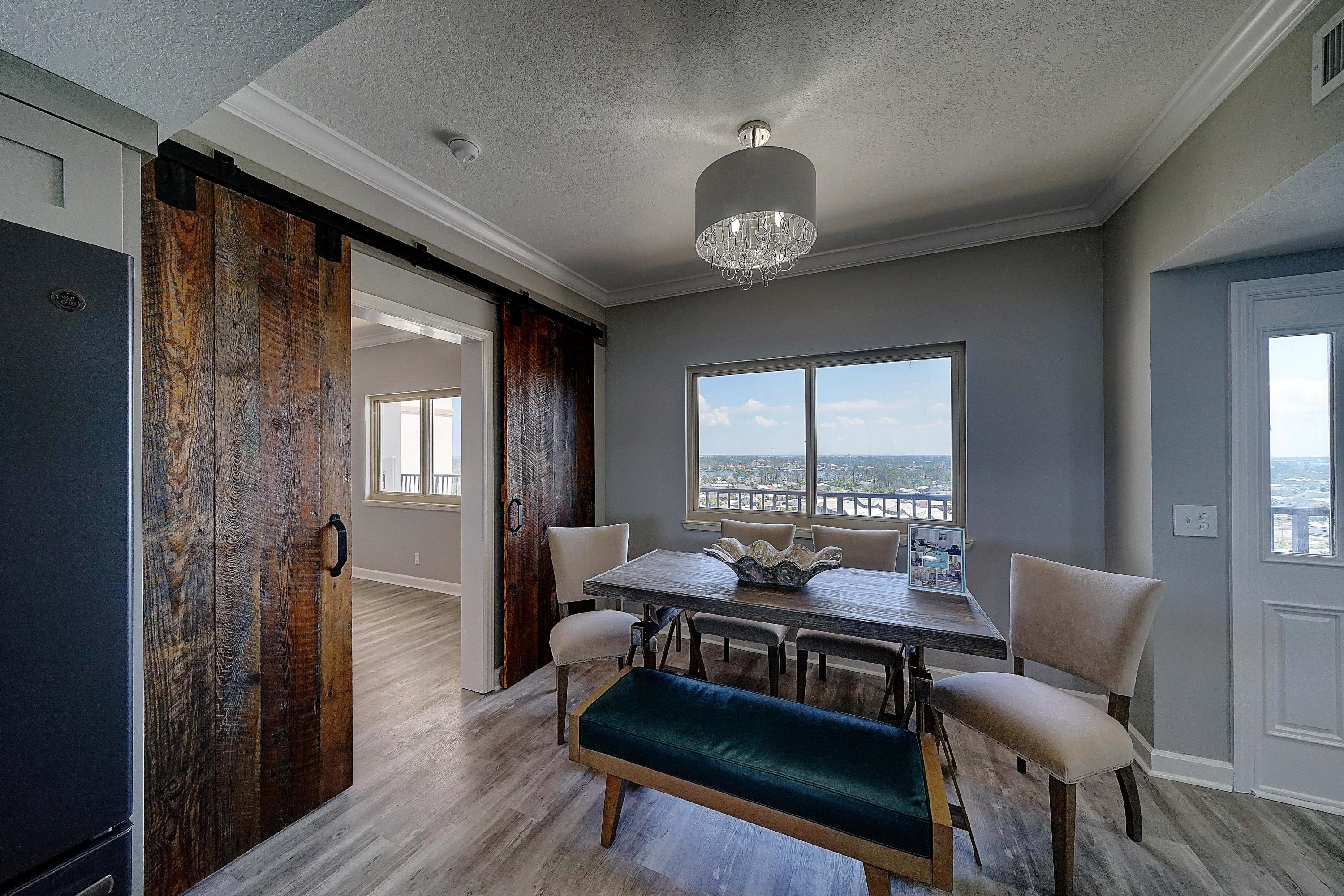 SUMMERWIND CONDOS - Residential