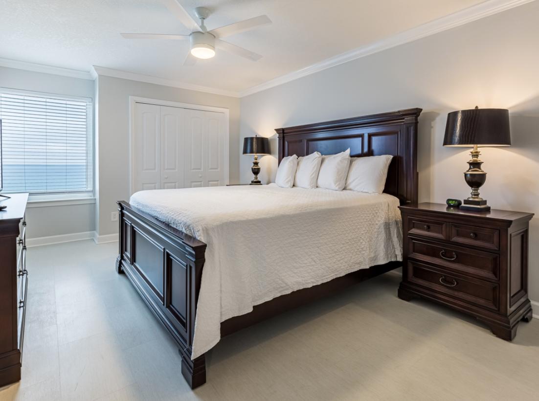 ISLAND ECHO CONDO - Residential