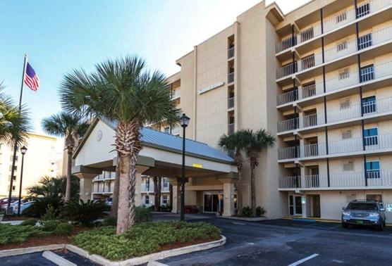 ISLAND ECHO CONDO - Residential