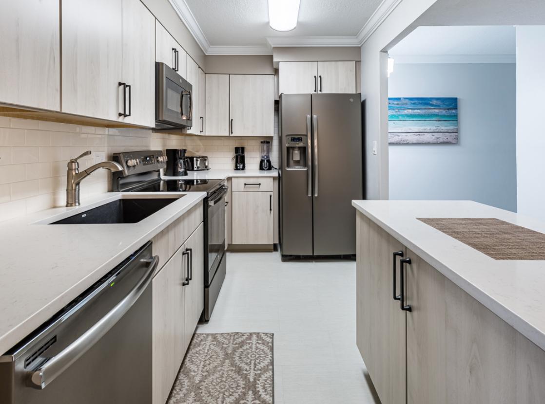 ISLAND ECHO CONDO - Residential