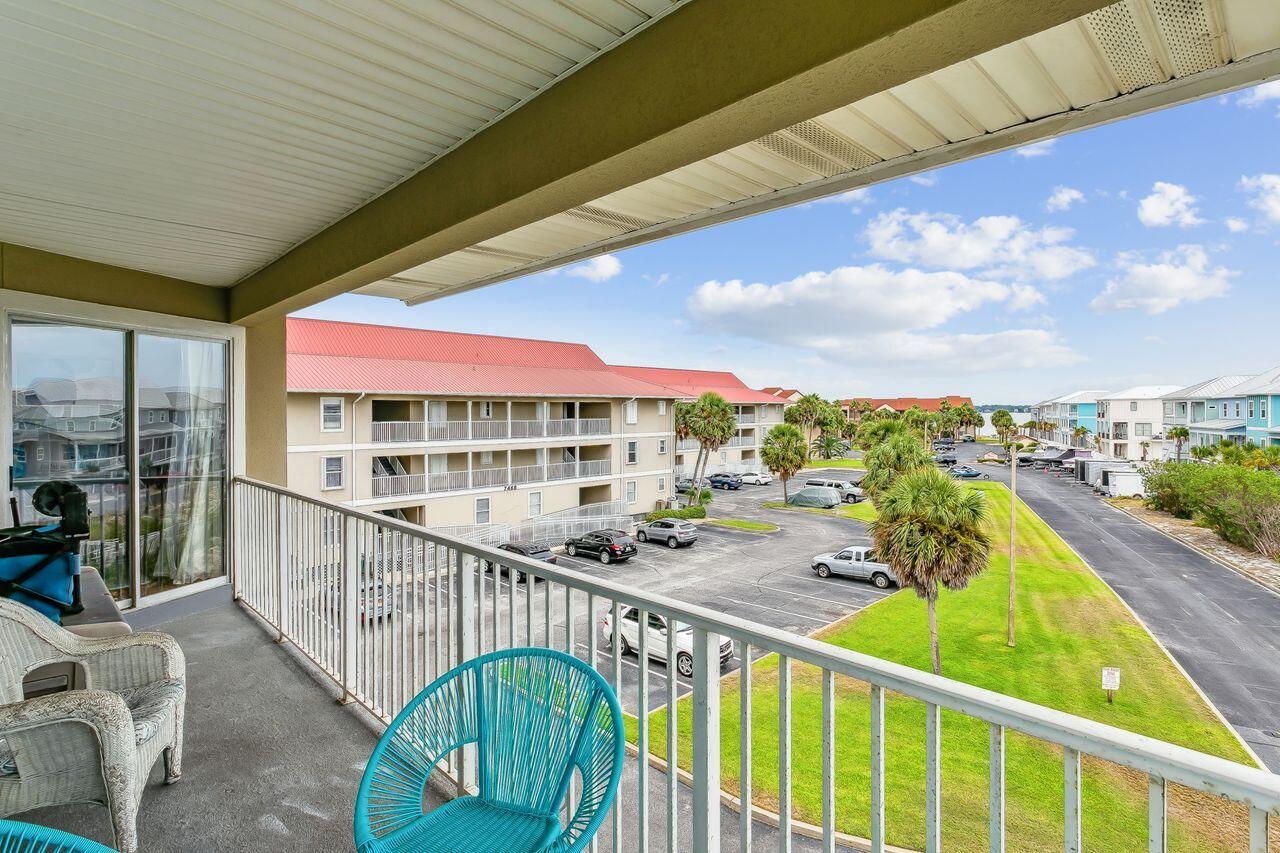 SUNSET HARBOUR VILLAS CONDO - Residential