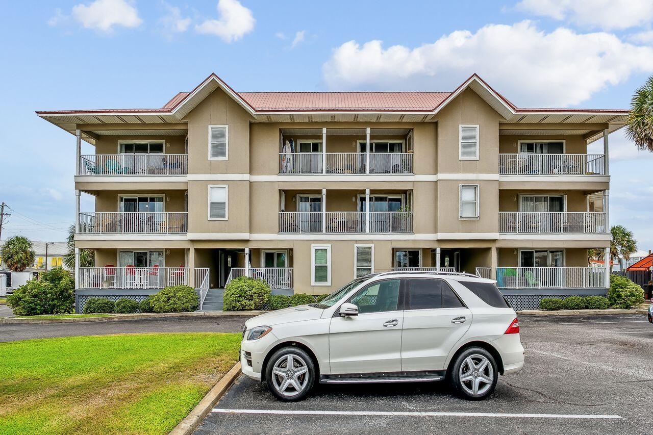 SUNSET HARBOUR VILLAS CONDO - Residential
