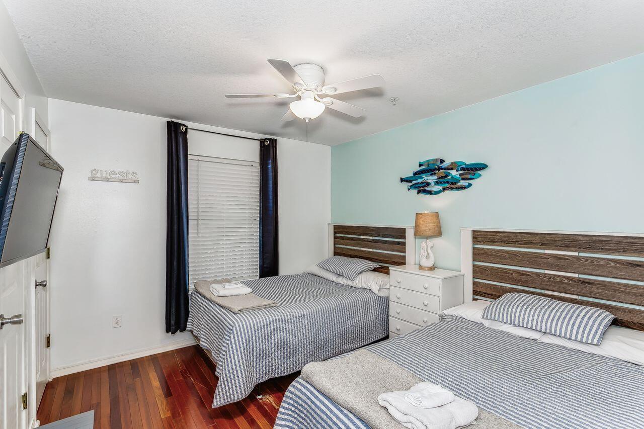 SUNSET HARBOUR VILLAS CONDO - Residential