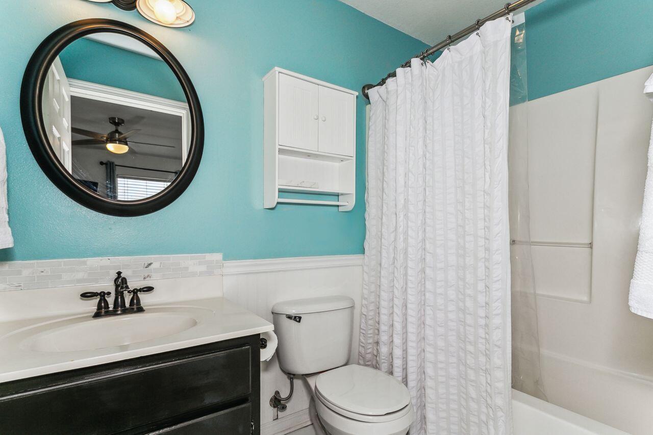 SUNSET HARBOUR VILLAS CONDO - Residential