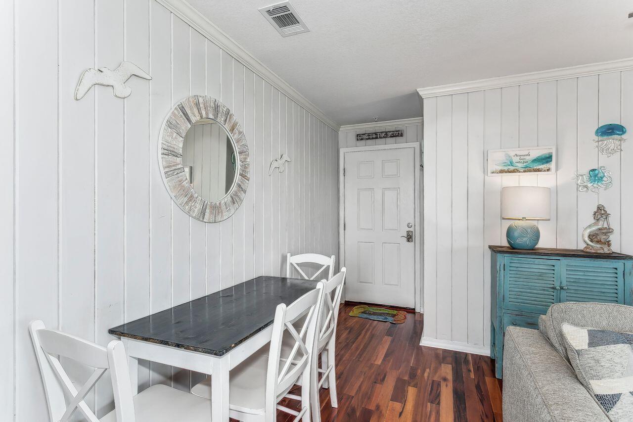 SUNSET HARBOUR VILLAS CONDO - Residential