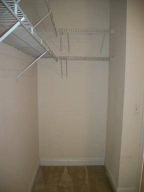 ROLLING RIDGE - Residential Lease