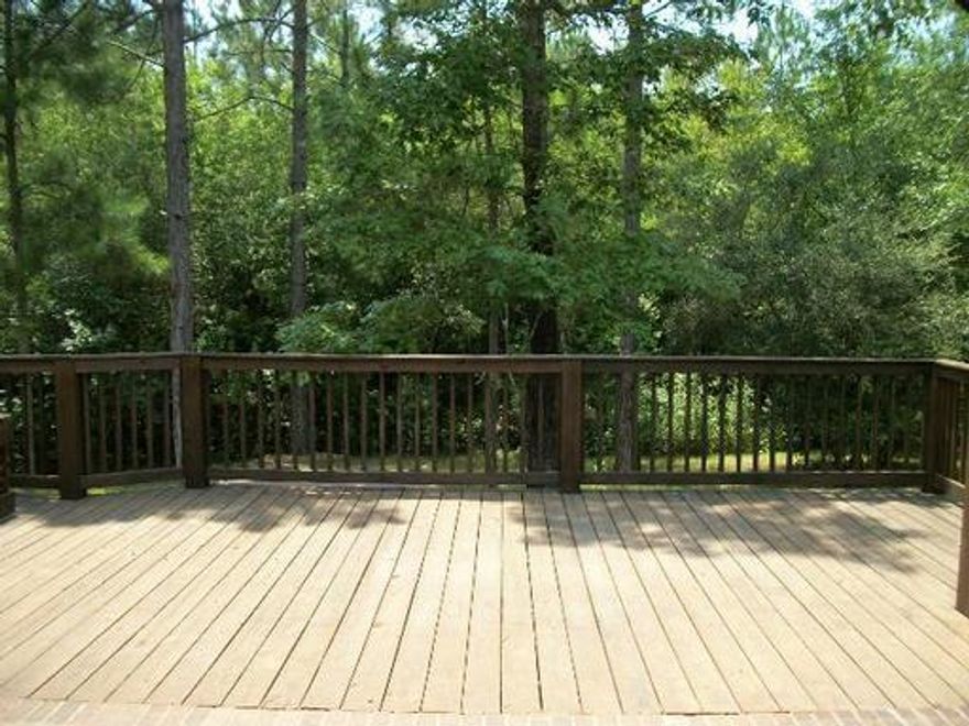 Available for immediate occupancy
Completed applications are required for each adult being accepted & processed on a first come, first serve basis. Smoking prohibited. Pets allowed with approval, photo, and non-refundable fees, restrictions apply.
This home is located in Rolling Ridge Subdivision with an approximate 10 minute drive to Duke Field/7th Special Forces, 20 minutes to Eglin Air Force Base and 30 minutes to Hurlburt Field.
Features include custom colors through out, vaulted and tray ceilings, wood laminate flooring, tile and carpet, open floor plan, family room, formal living room, formal dining room, kitchen (refrigerator is not included)