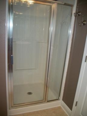 ROLLING RIDGE - Residential Lease