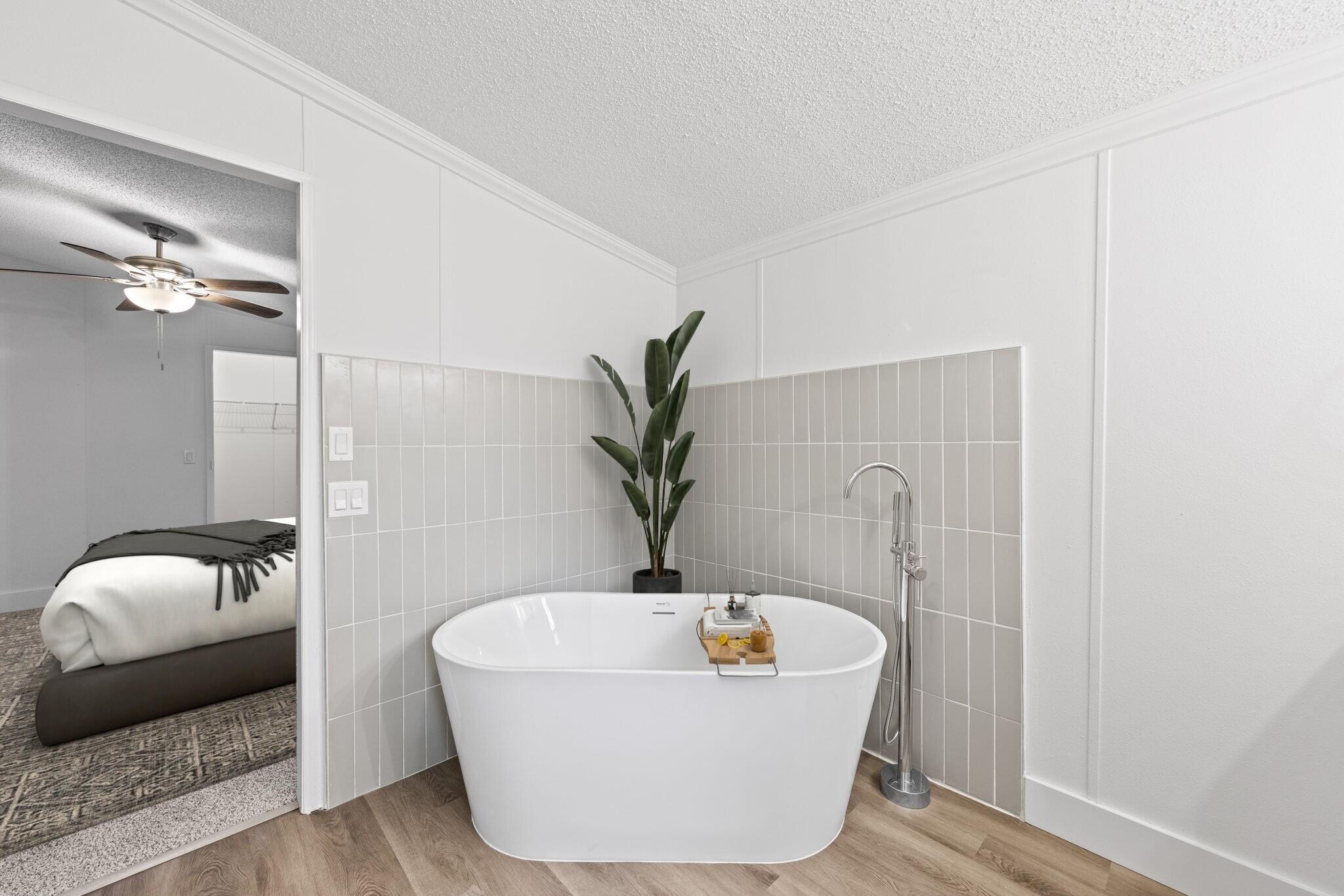 JUNIPER LAKE ESTATES - Residential