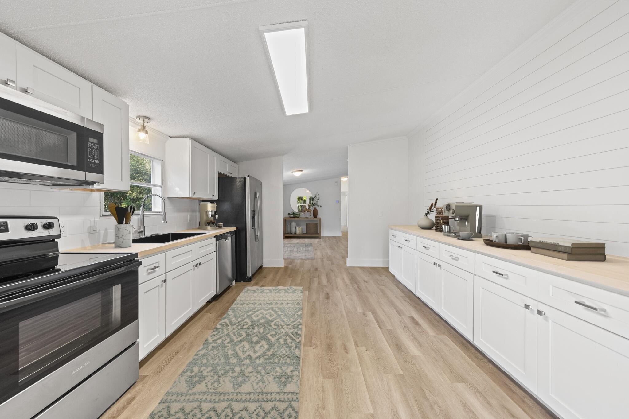 JUNIPER LAKE ESTATES - Residential