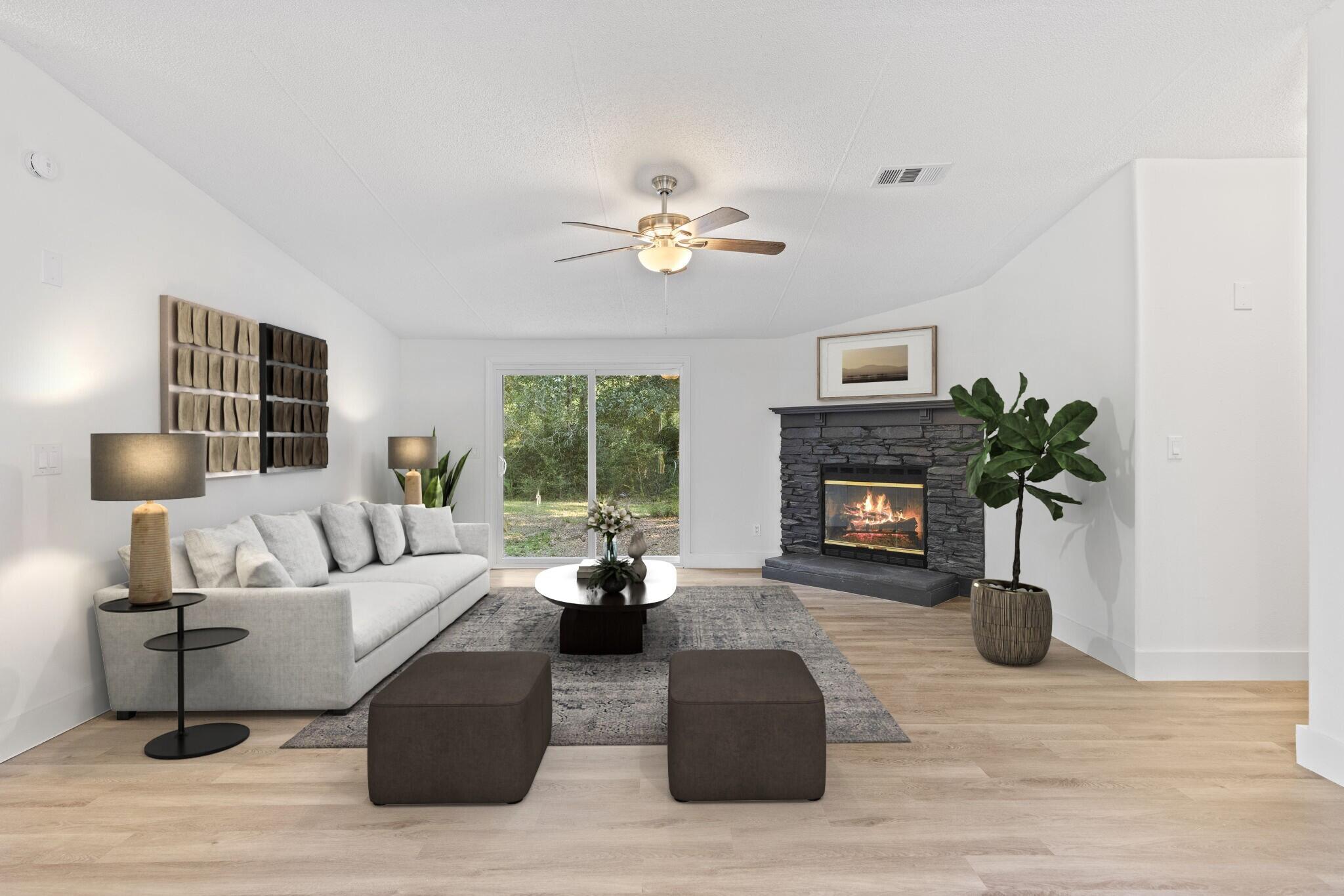 JUNIPER LAKE ESTATES - Residential