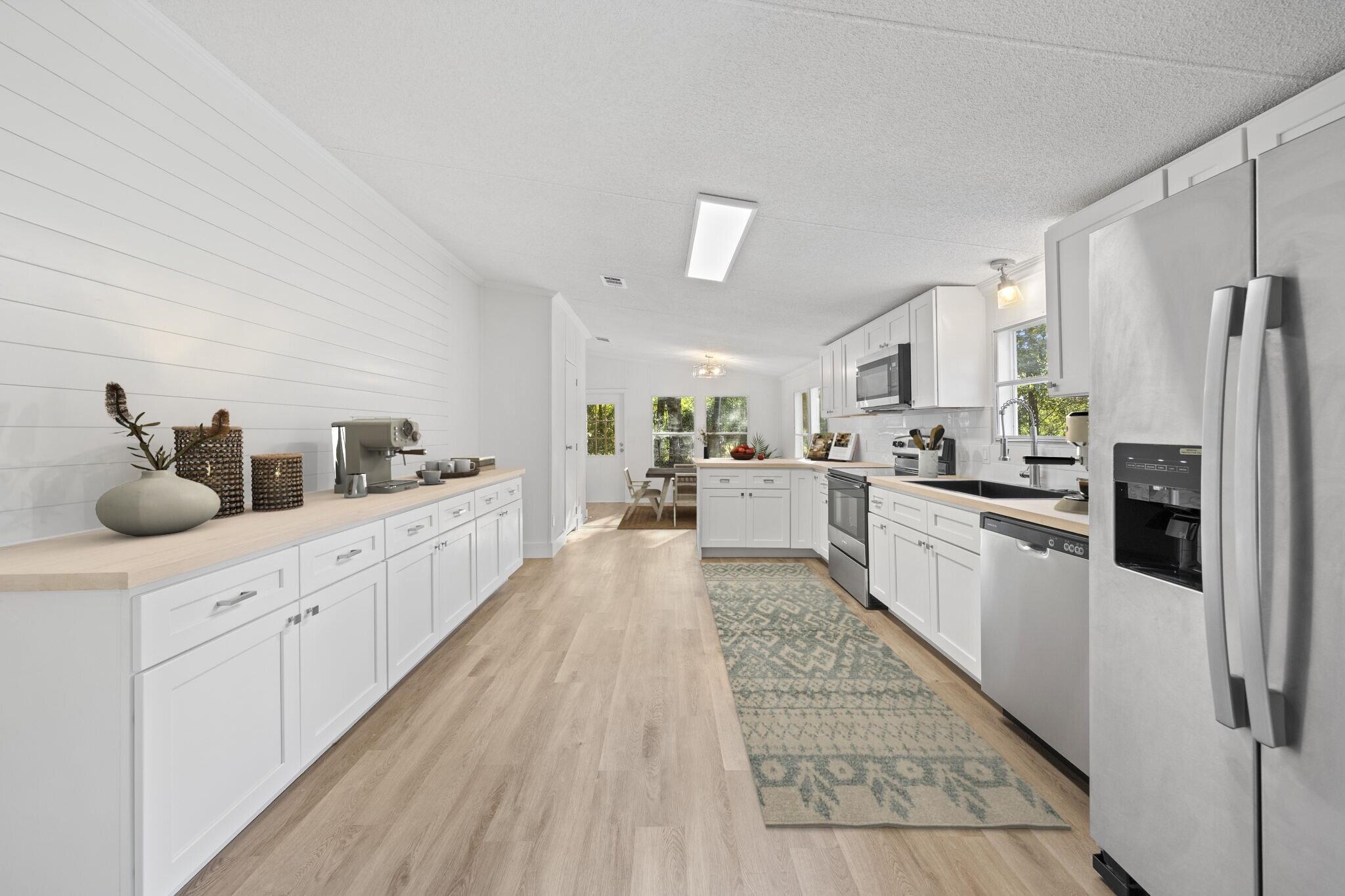 JUNIPER LAKE ESTATES - Residential