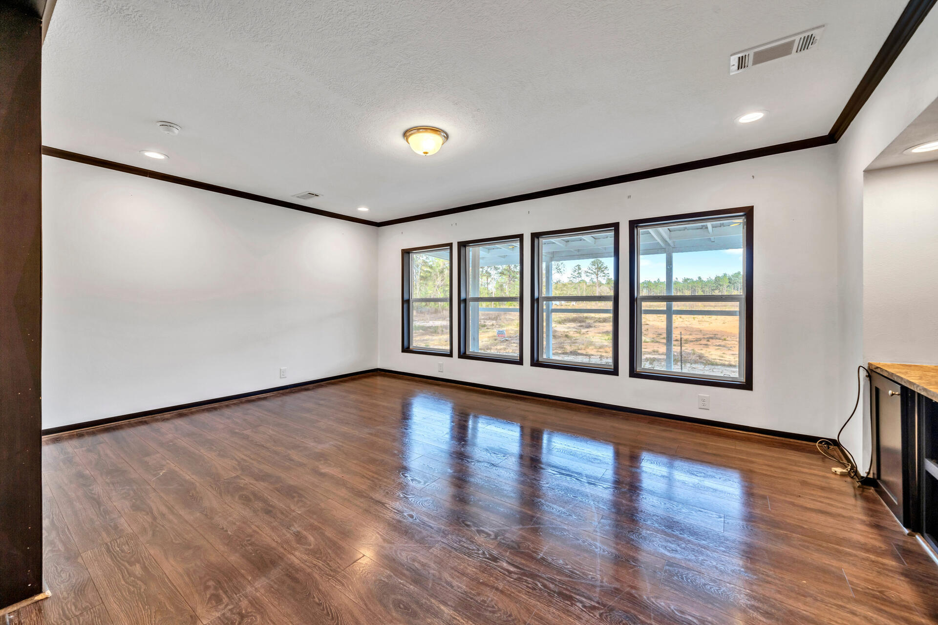 DEFUNIAK SPRINGS SOUTH ESTATES - Residential
