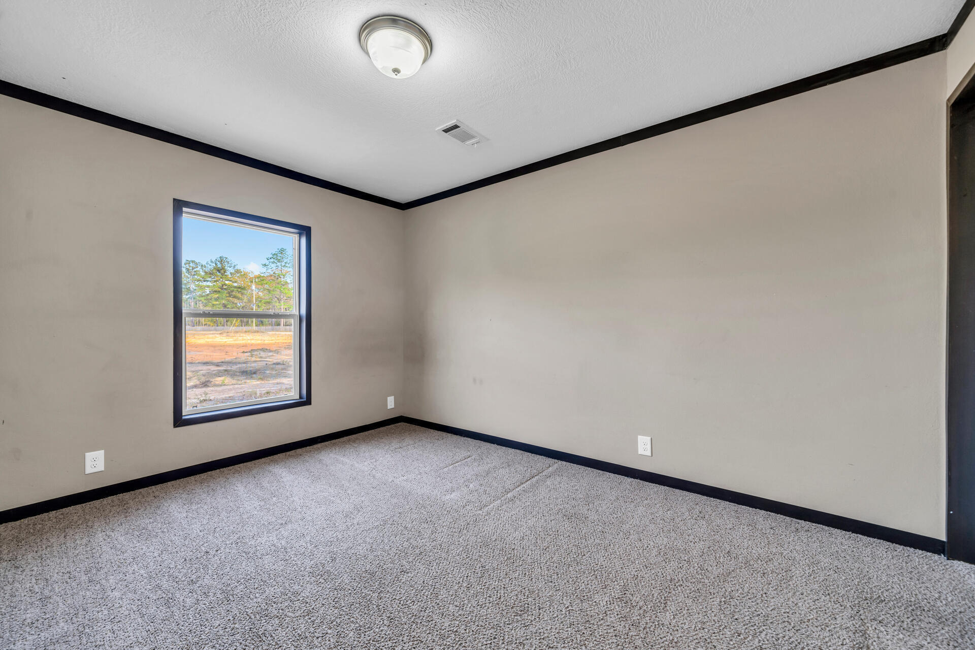 DEFUNIAK SPRINGS SOUTH ESTATES - Residential