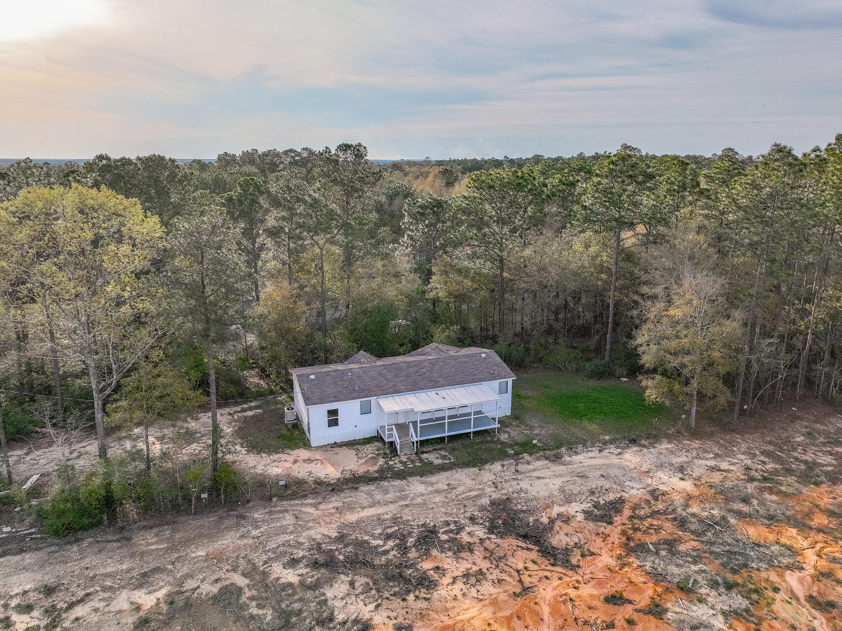 DEFUNIAK SPRINGS SOUTH ESTATES - Residential