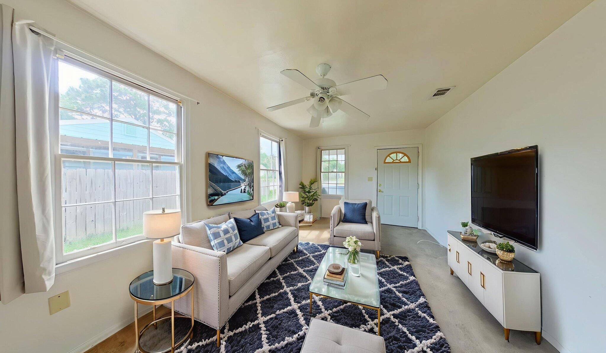 NAVY POINT - Residential