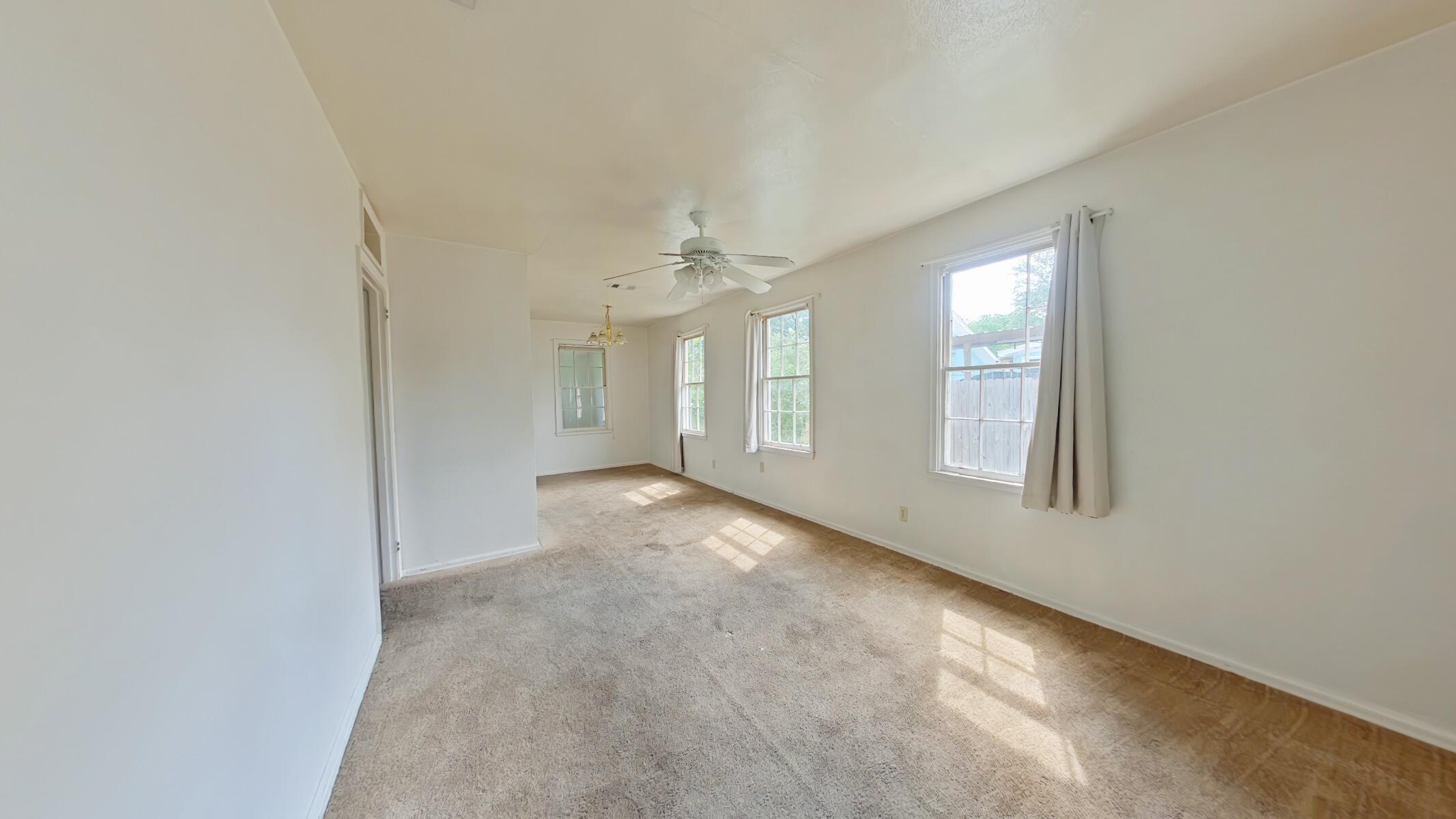 NAVY POINT - Residential