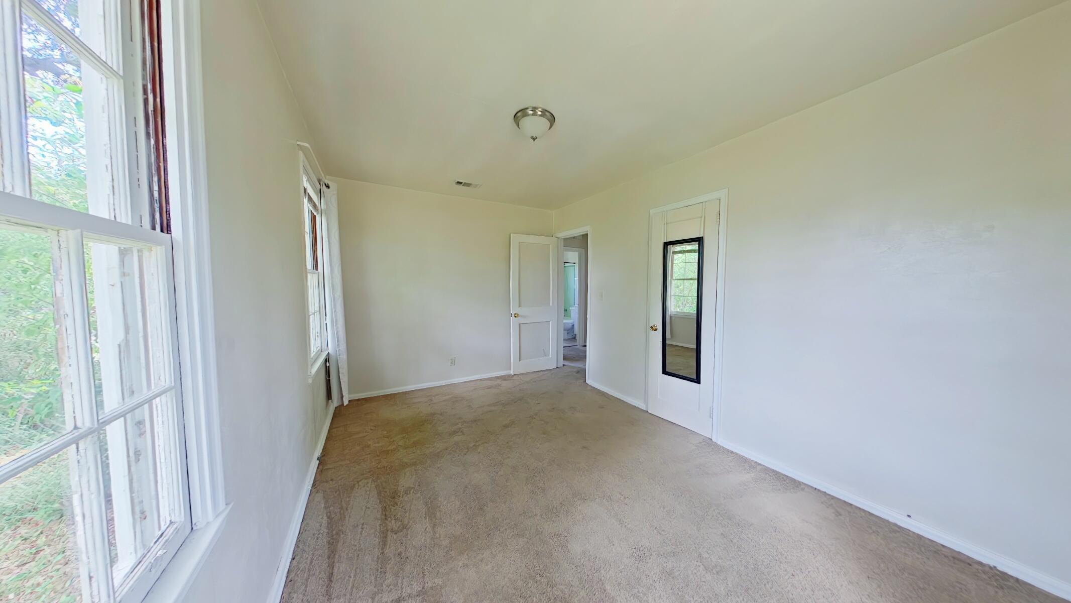 NAVY POINT - Residential