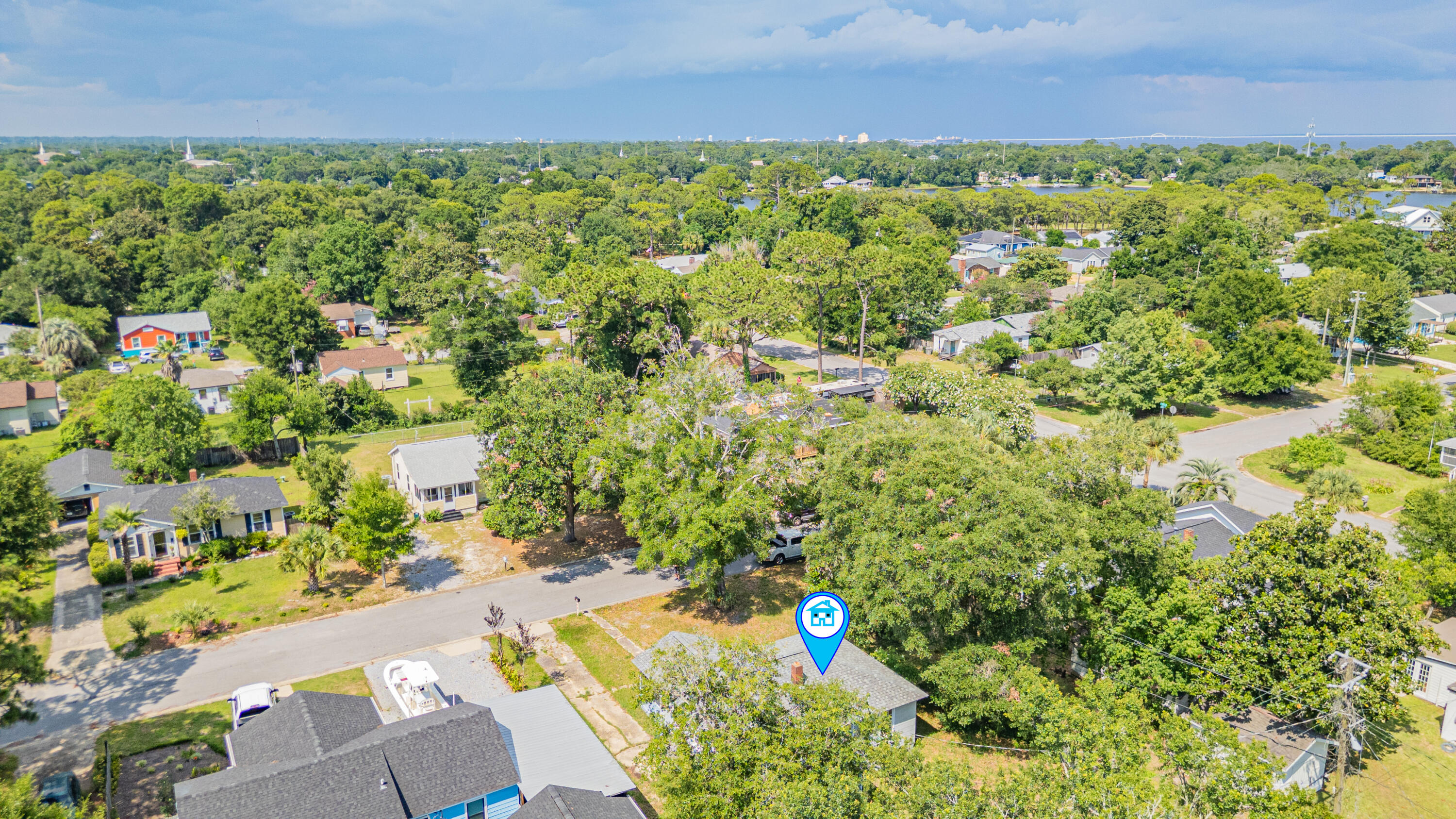 NAVY POINT - Residential