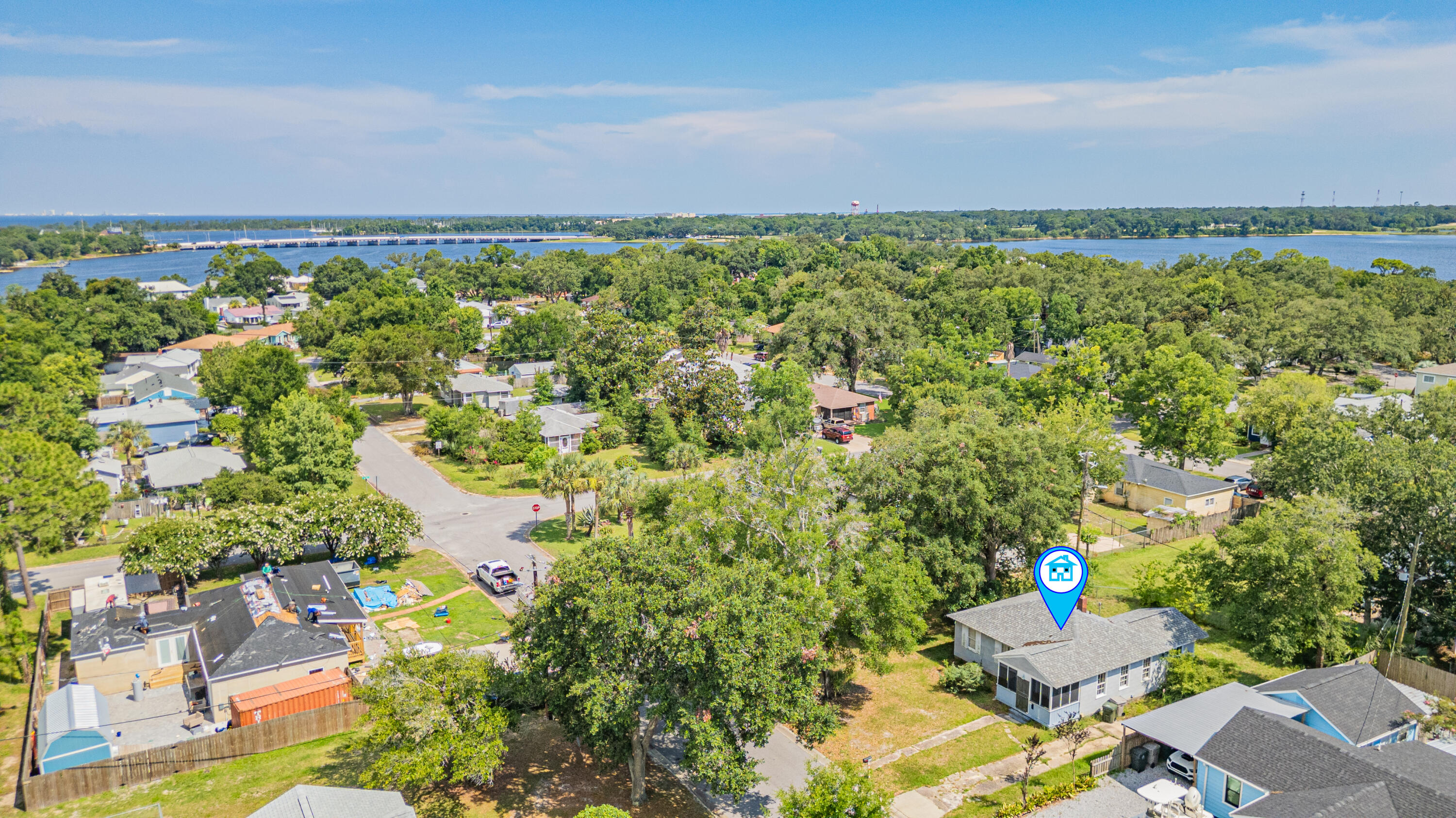 NAVY POINT - Residential