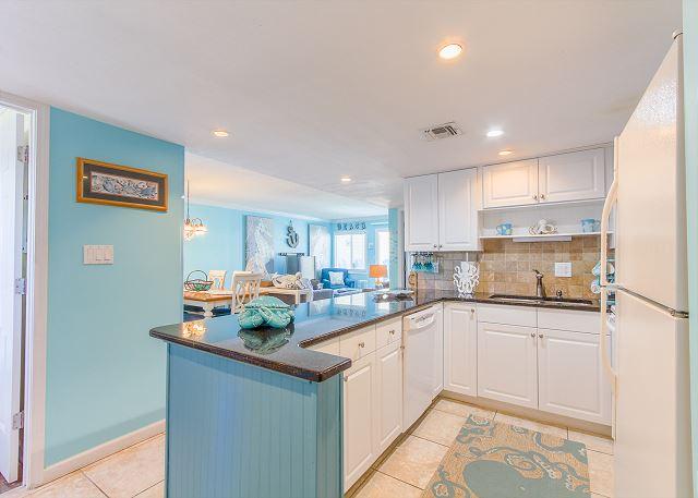 HOLIDAY SURF & RACQUET CLUB - Residential