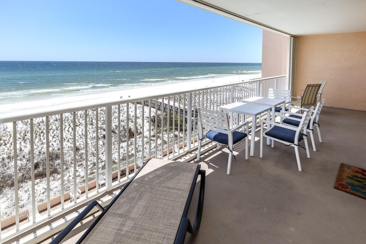 ISLANDER BEACH RESORT CONDO - Residential