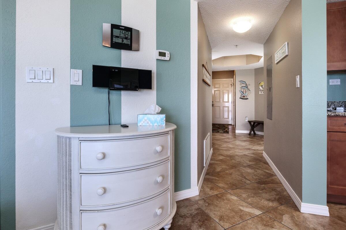 ISLANDER BEACH RESORT CONDO - Residential