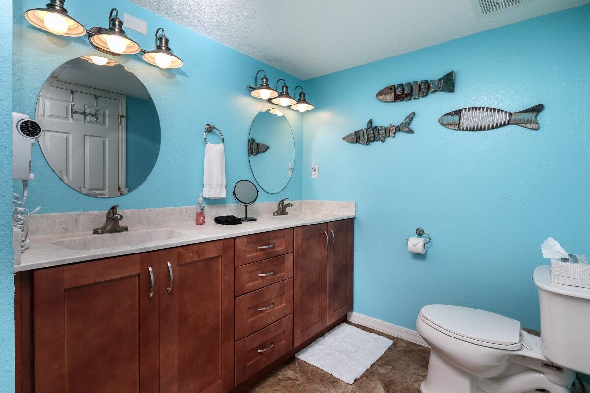 ISLANDER BEACH RESORT CONDO - Residential