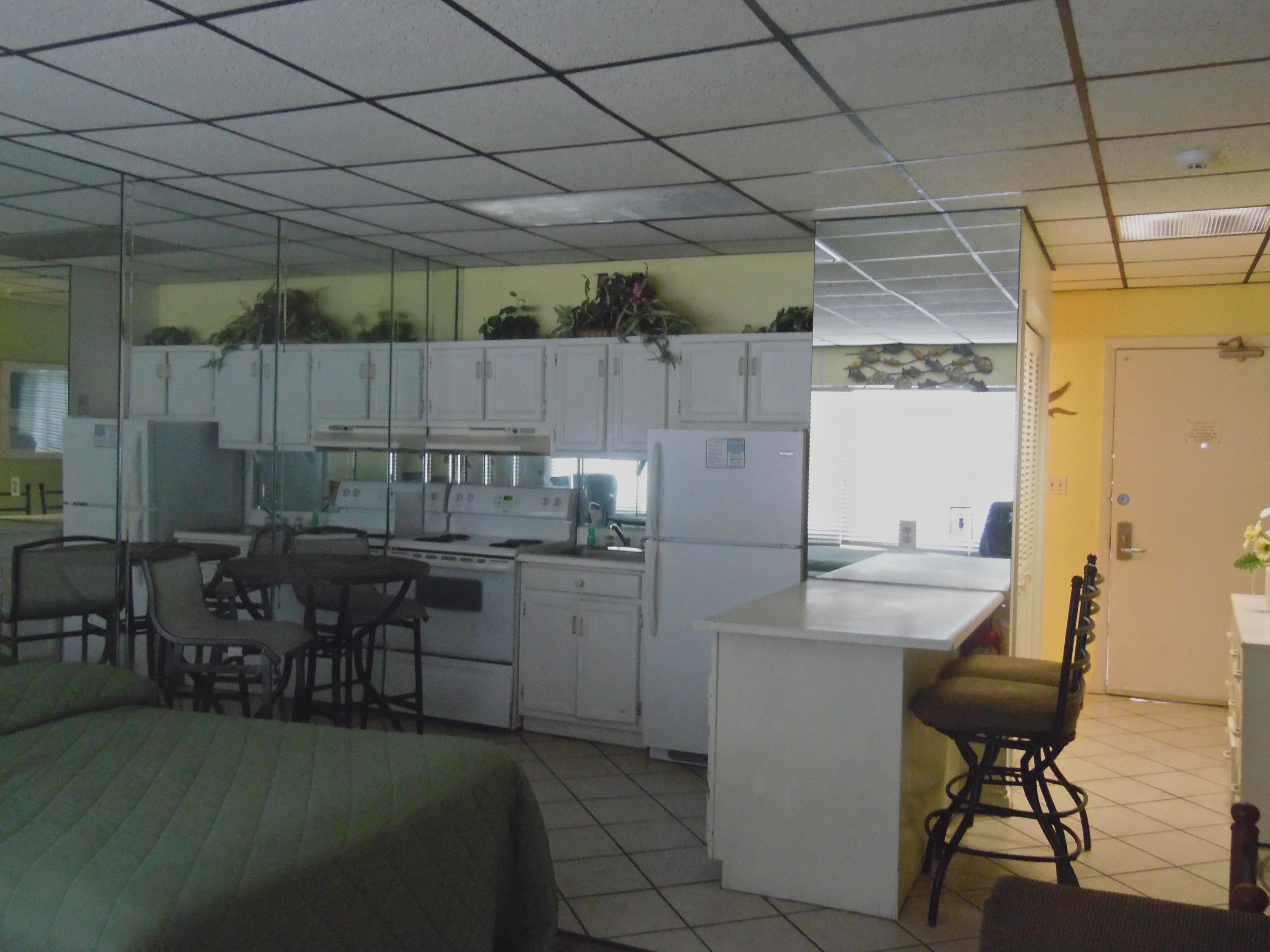 CONTINENTAL CONDOS - Residential