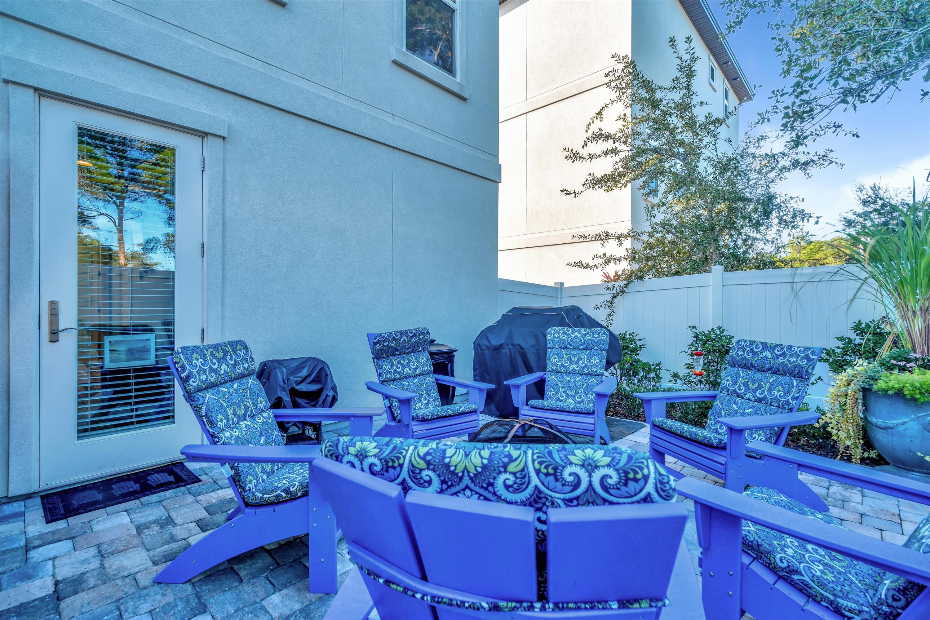 Hidden Palms - Residential