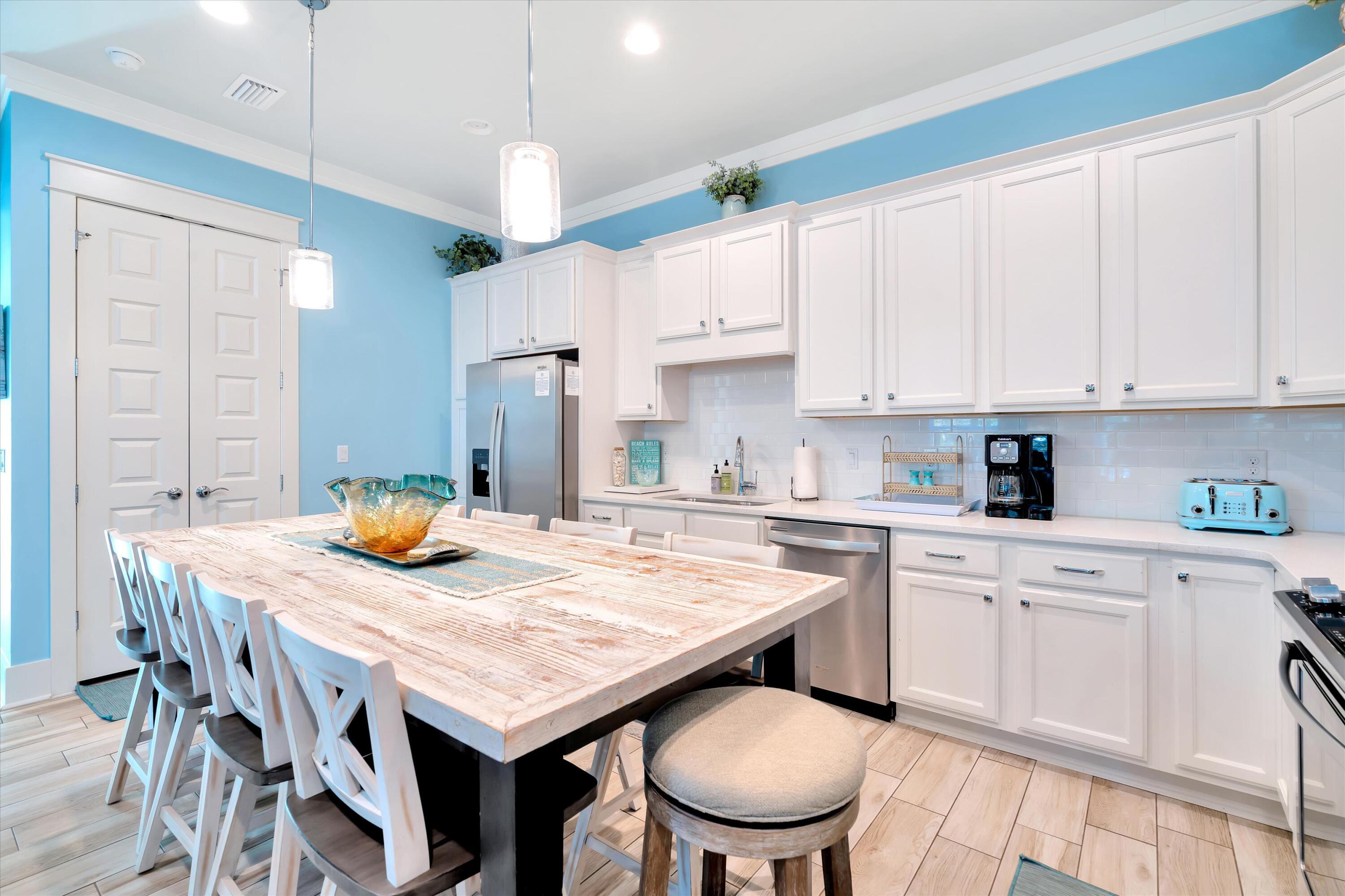 Hidden Palms - Residential