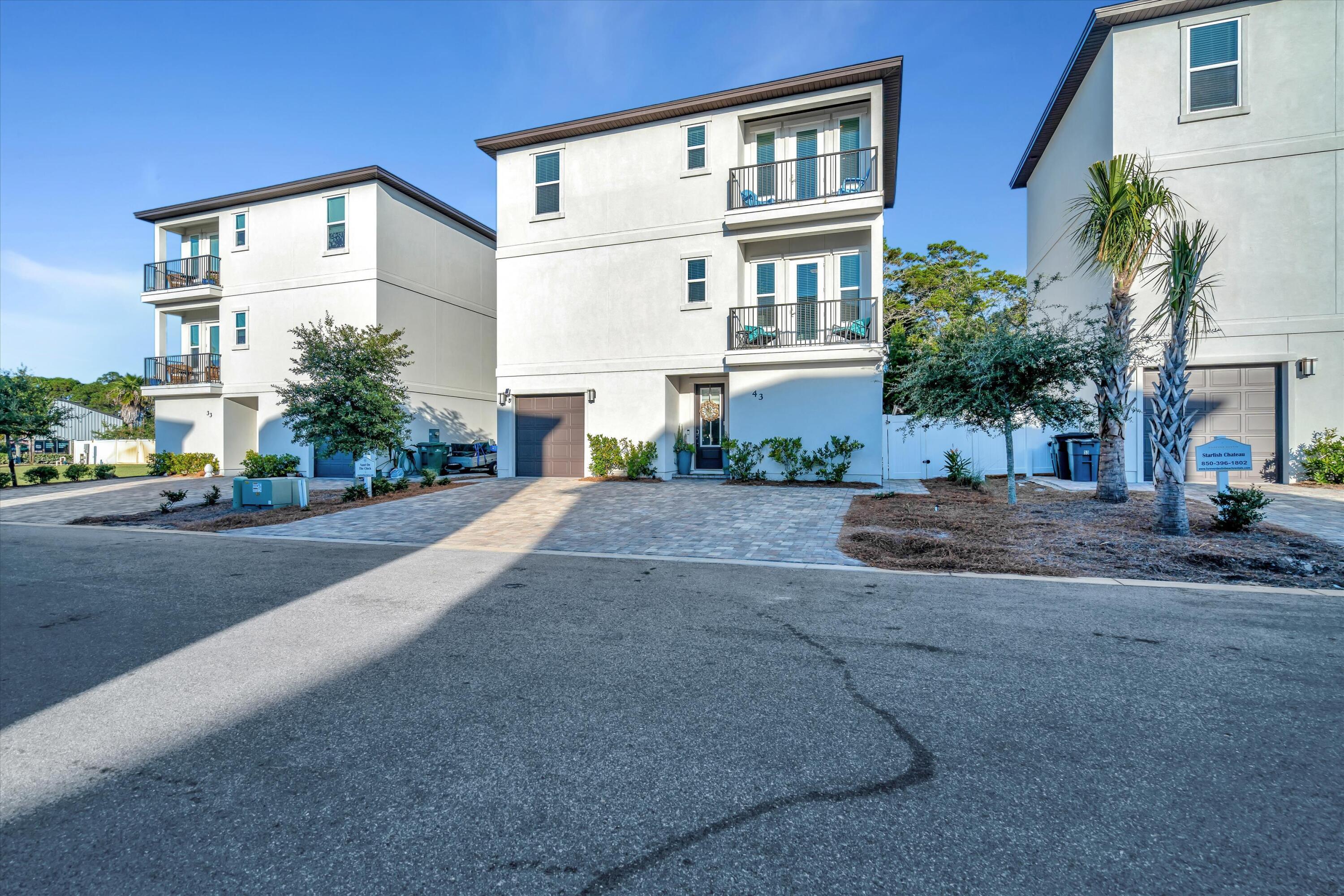 Hidden Palms - Residential