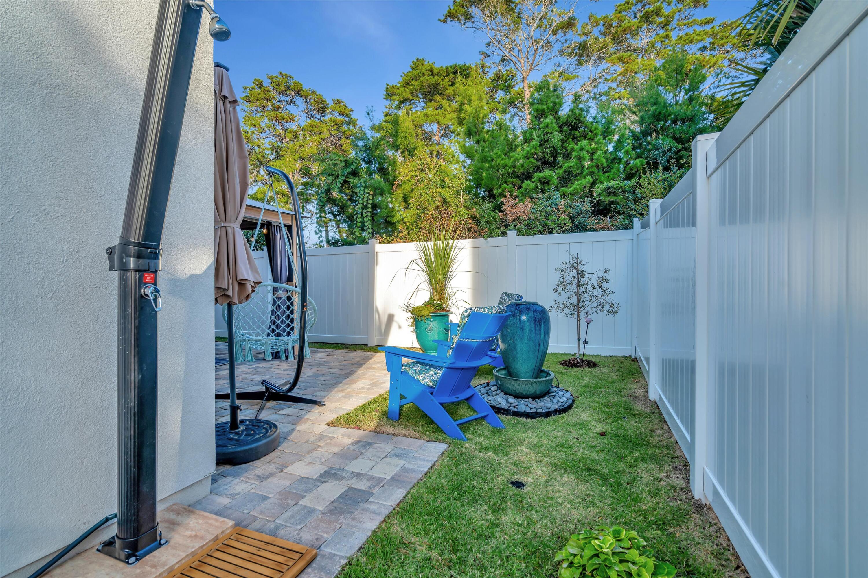 Hidden Palms - Residential