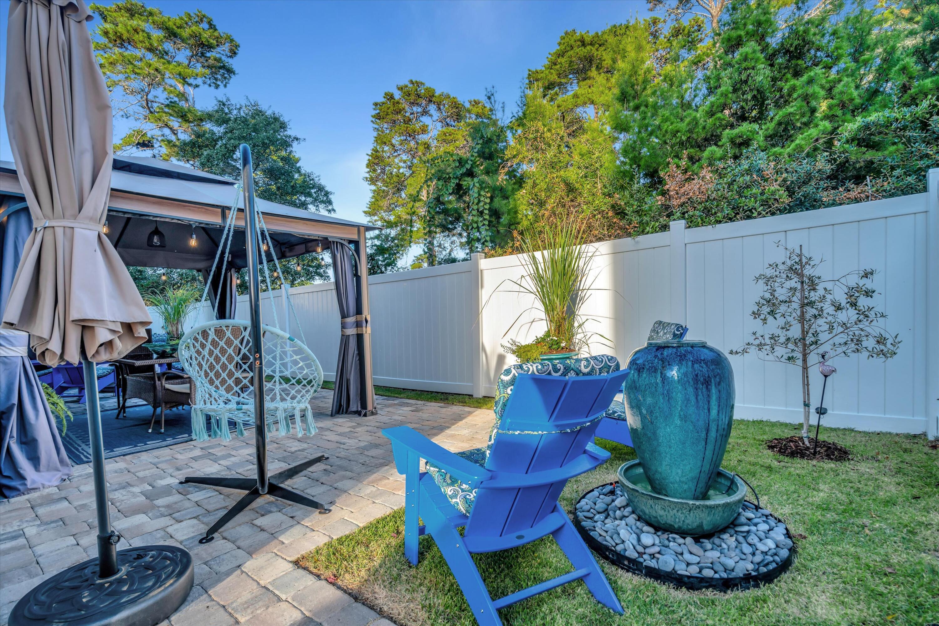 Hidden Palms - Residential