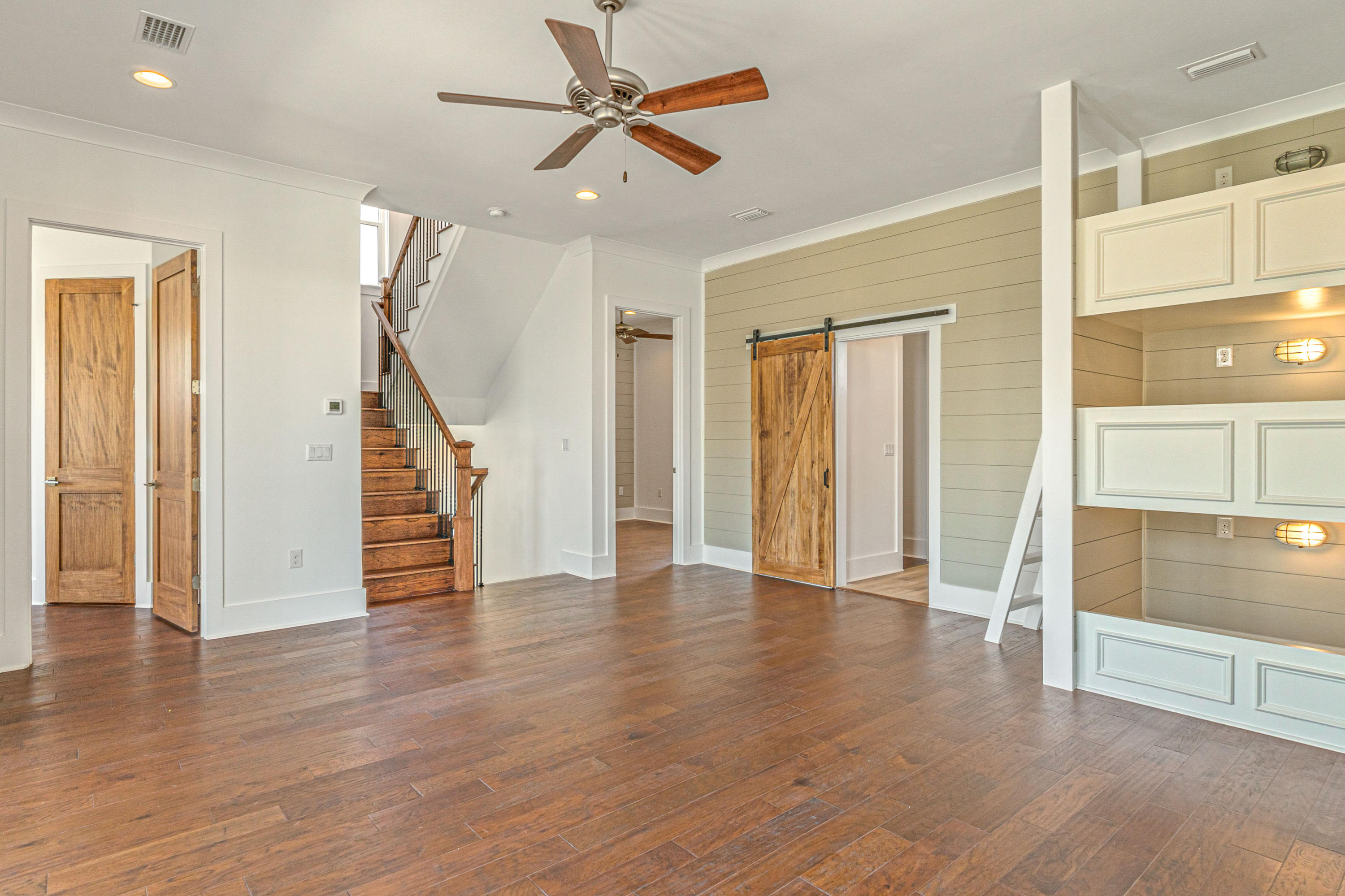 The Retreat at Miramar - Residential