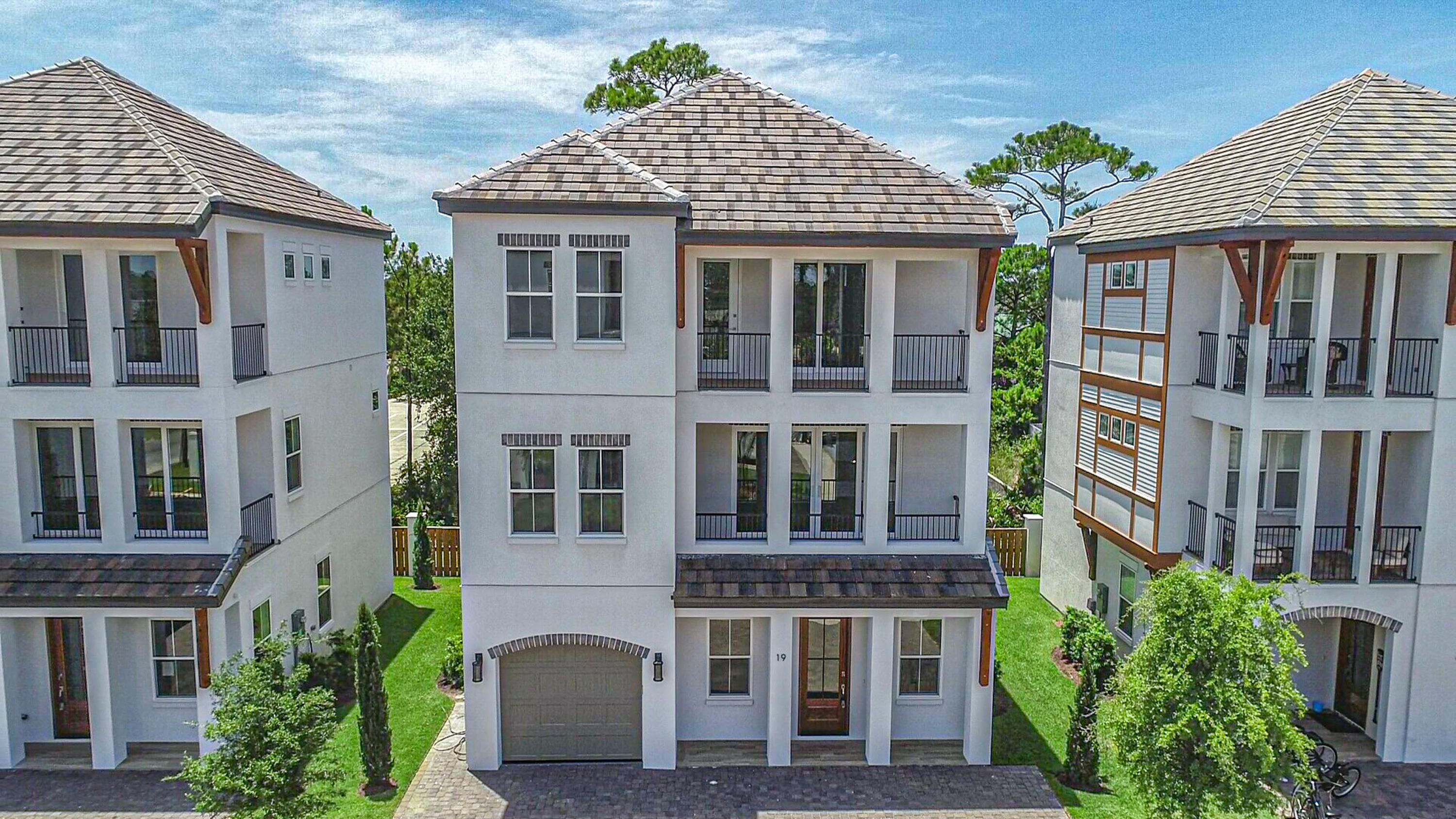The Retreat at Miramar - Residential