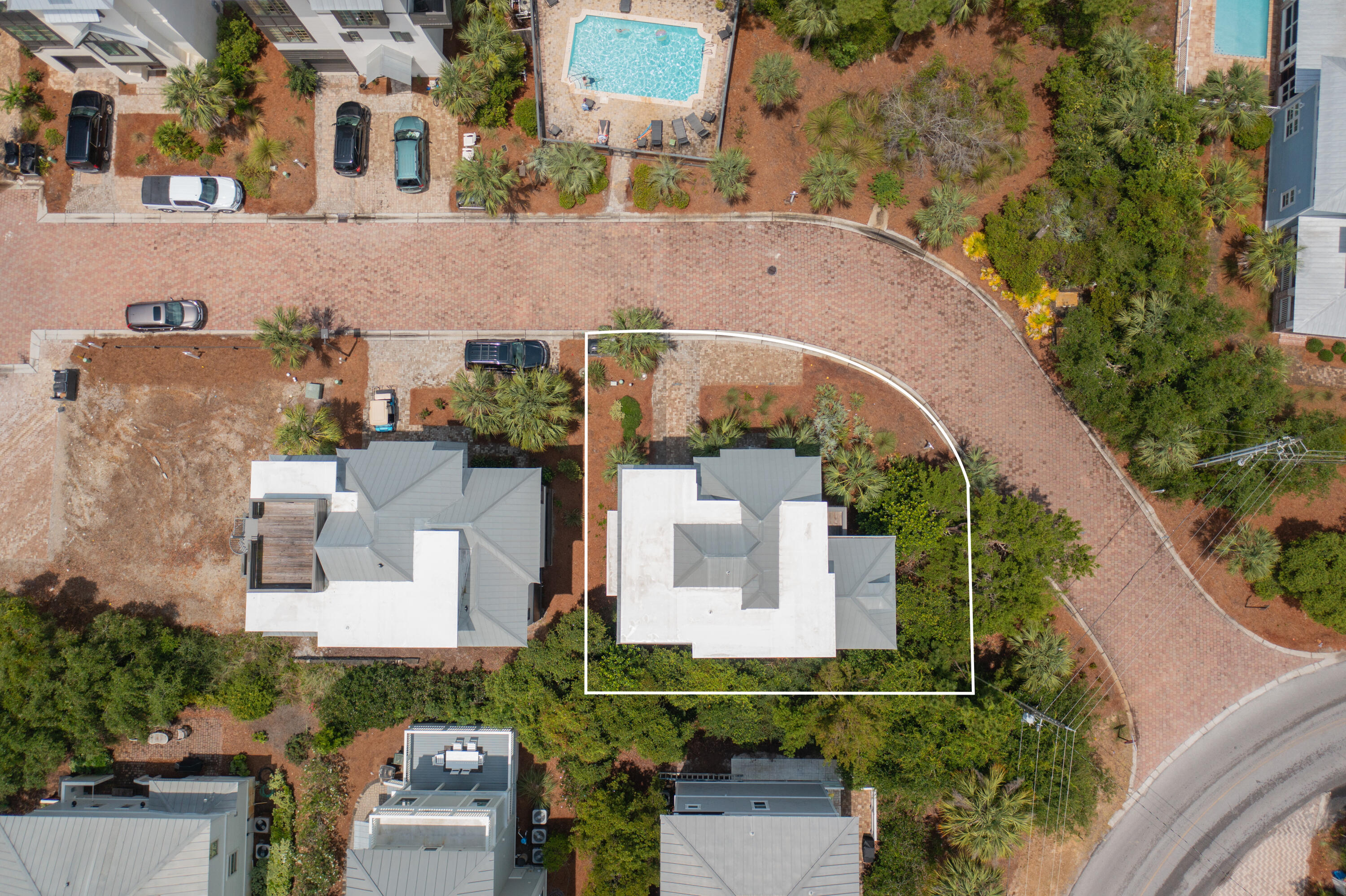 TRESCA PLACE - Residential