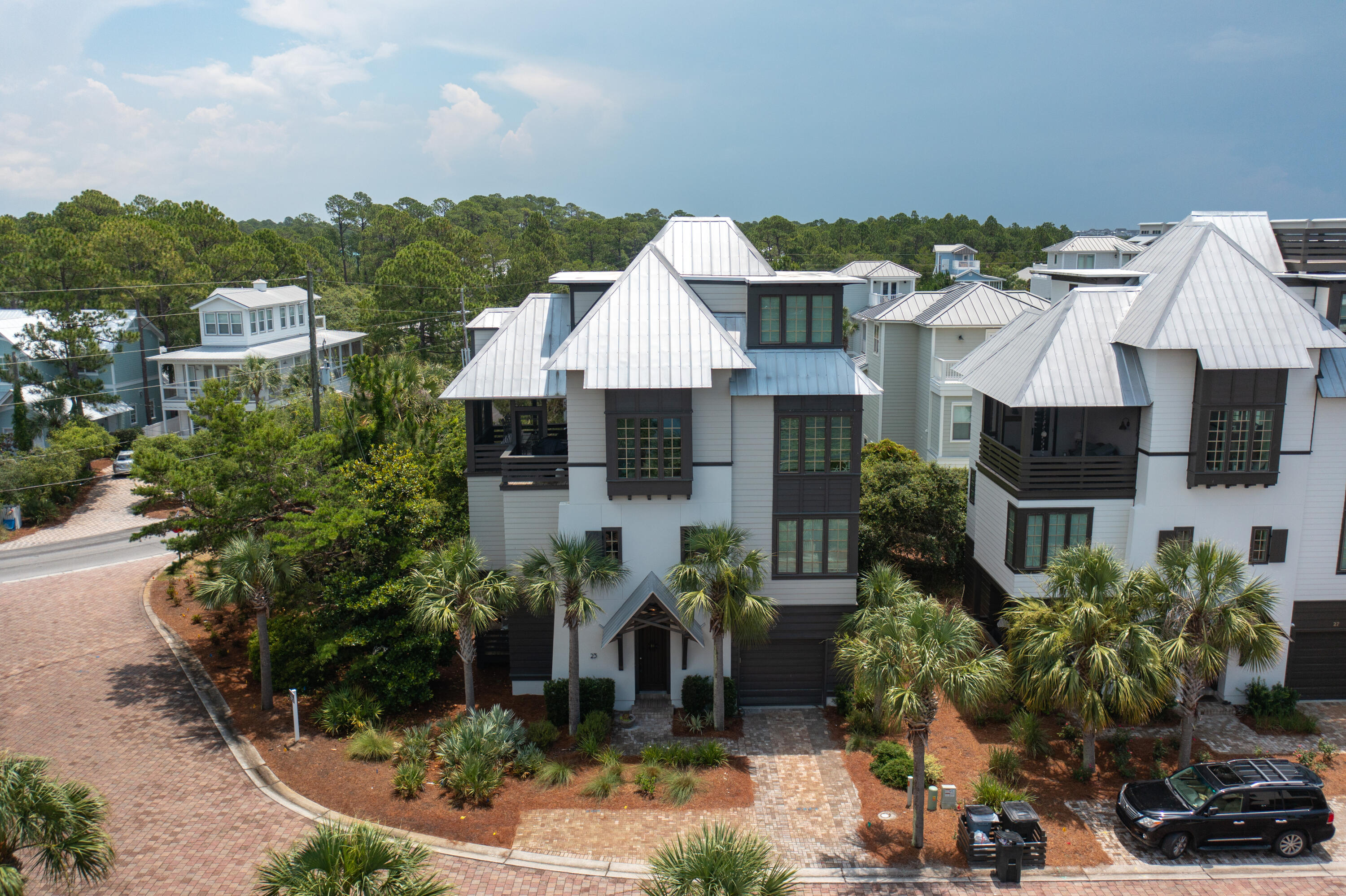 TRESCA PLACE - Residential