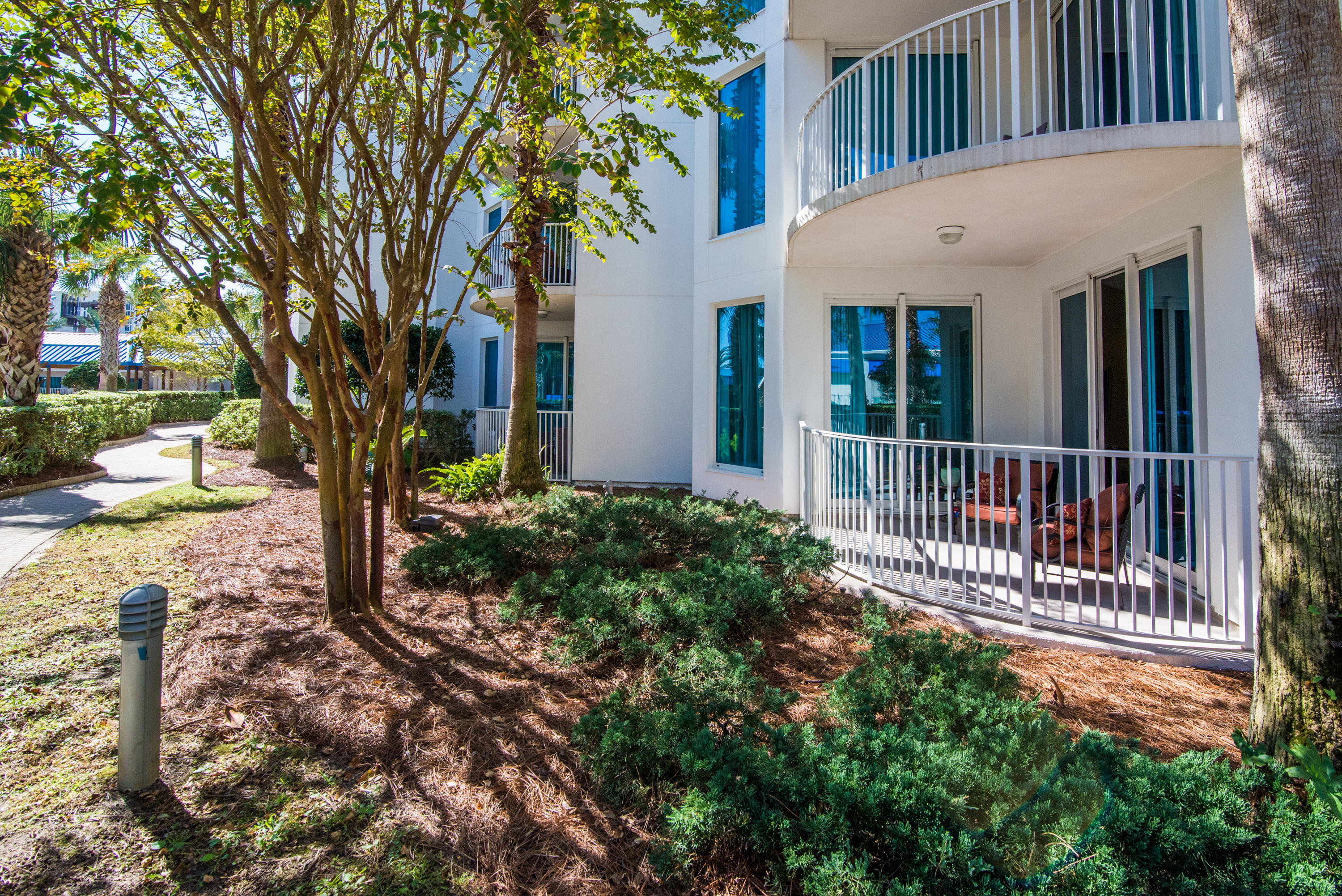 THE PALMS OF DESTIN - Residential