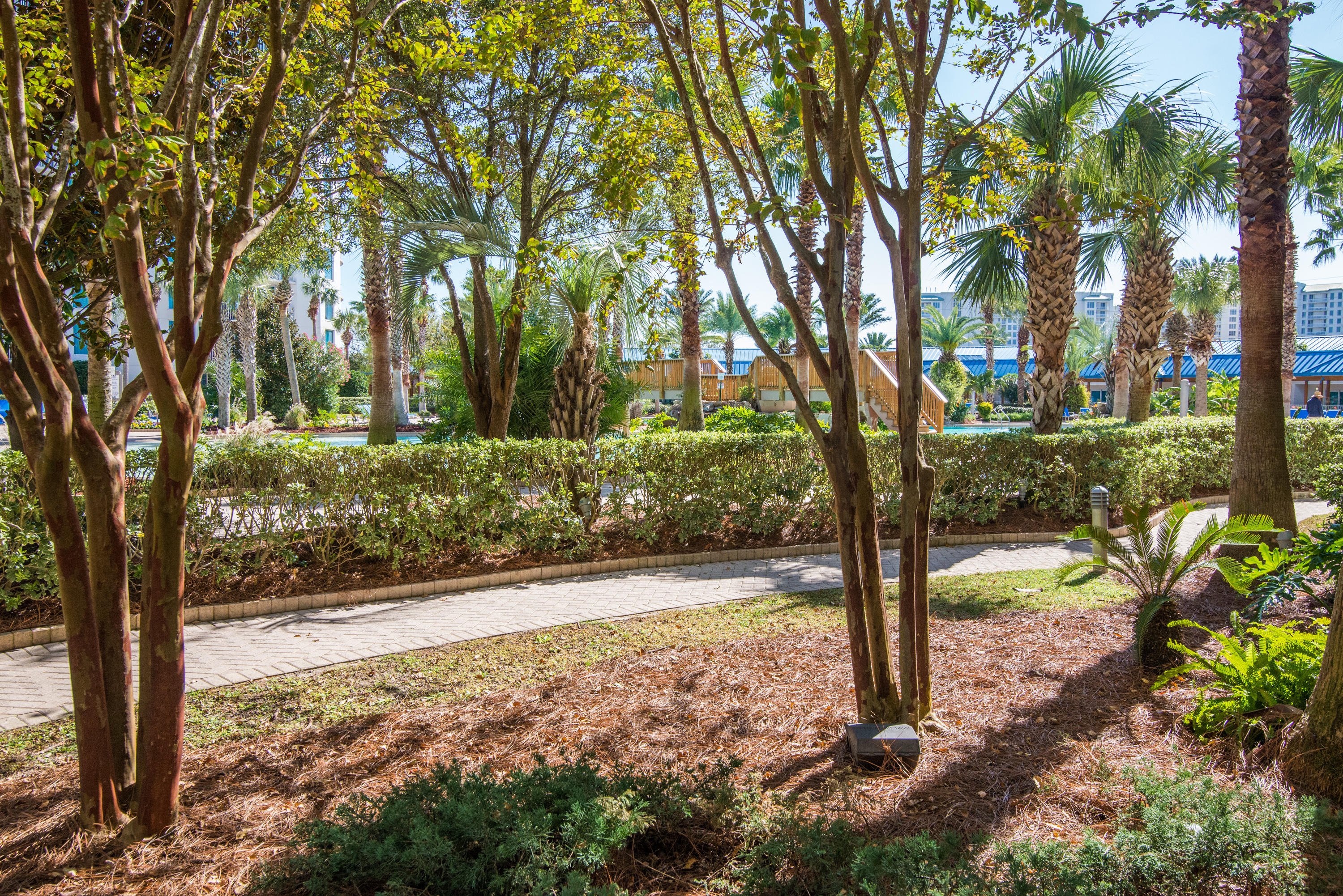 THE PALMS OF DESTIN - Residential