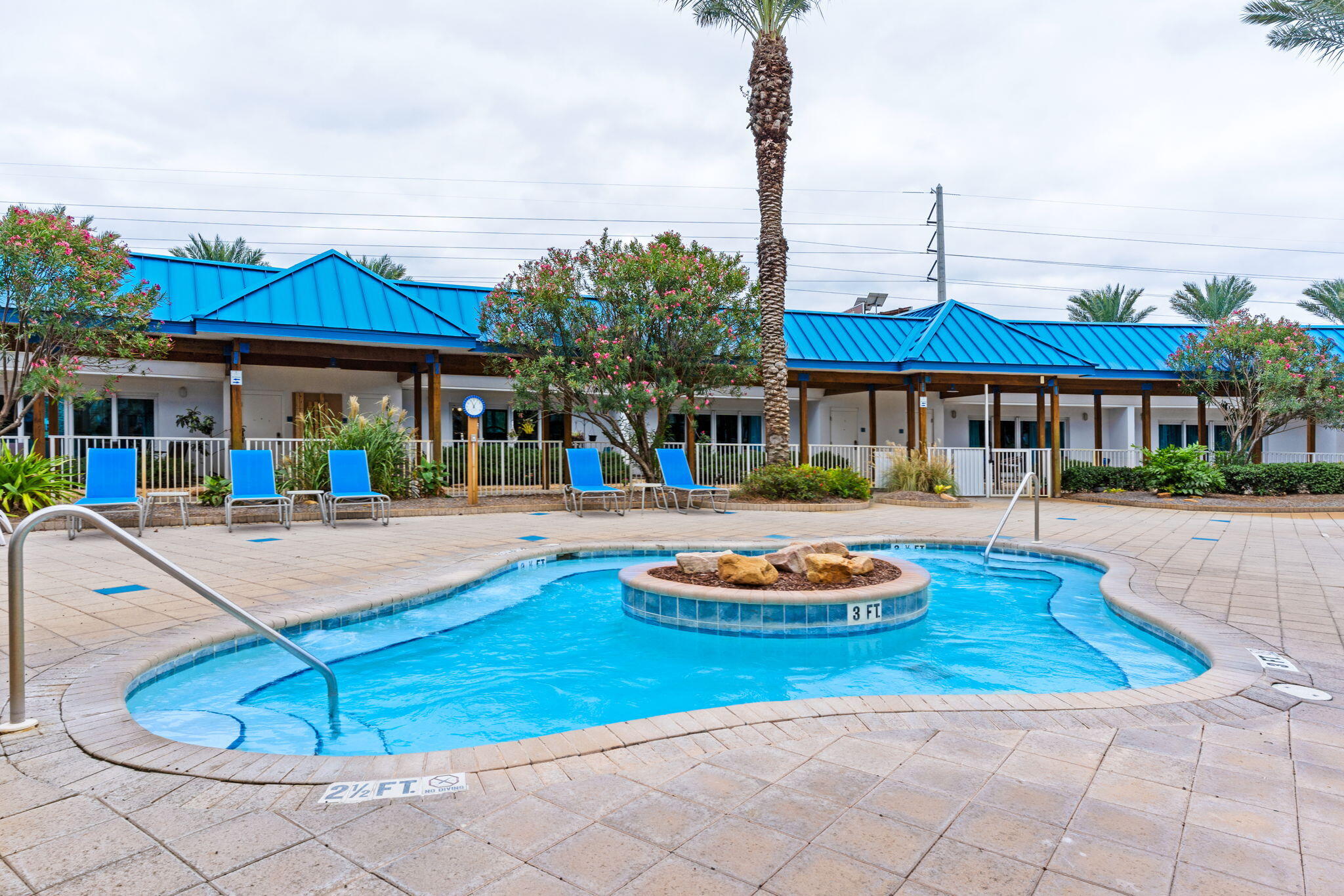 THE PALMS OF DESTIN - Residential