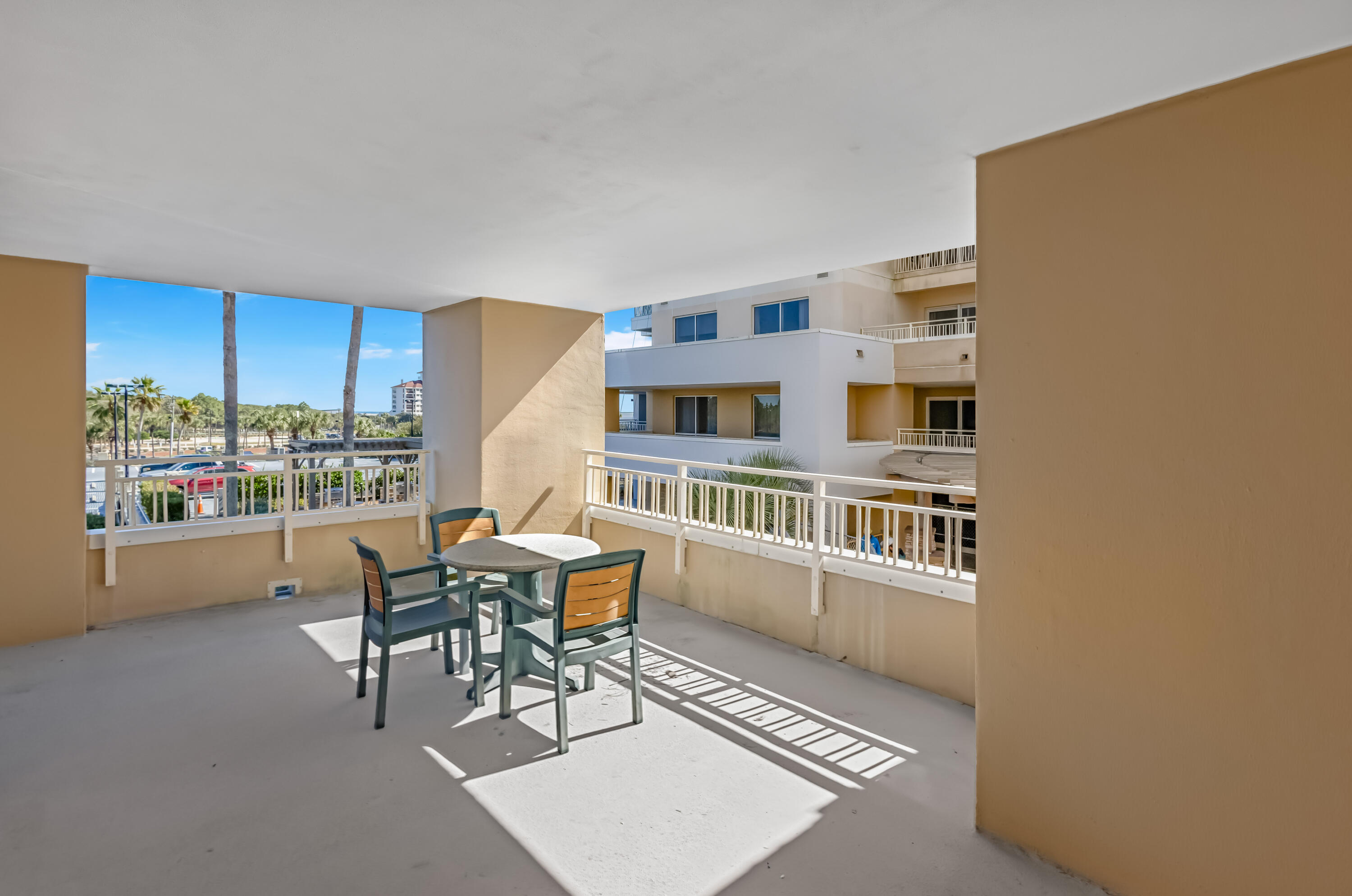 Luau I - Residential