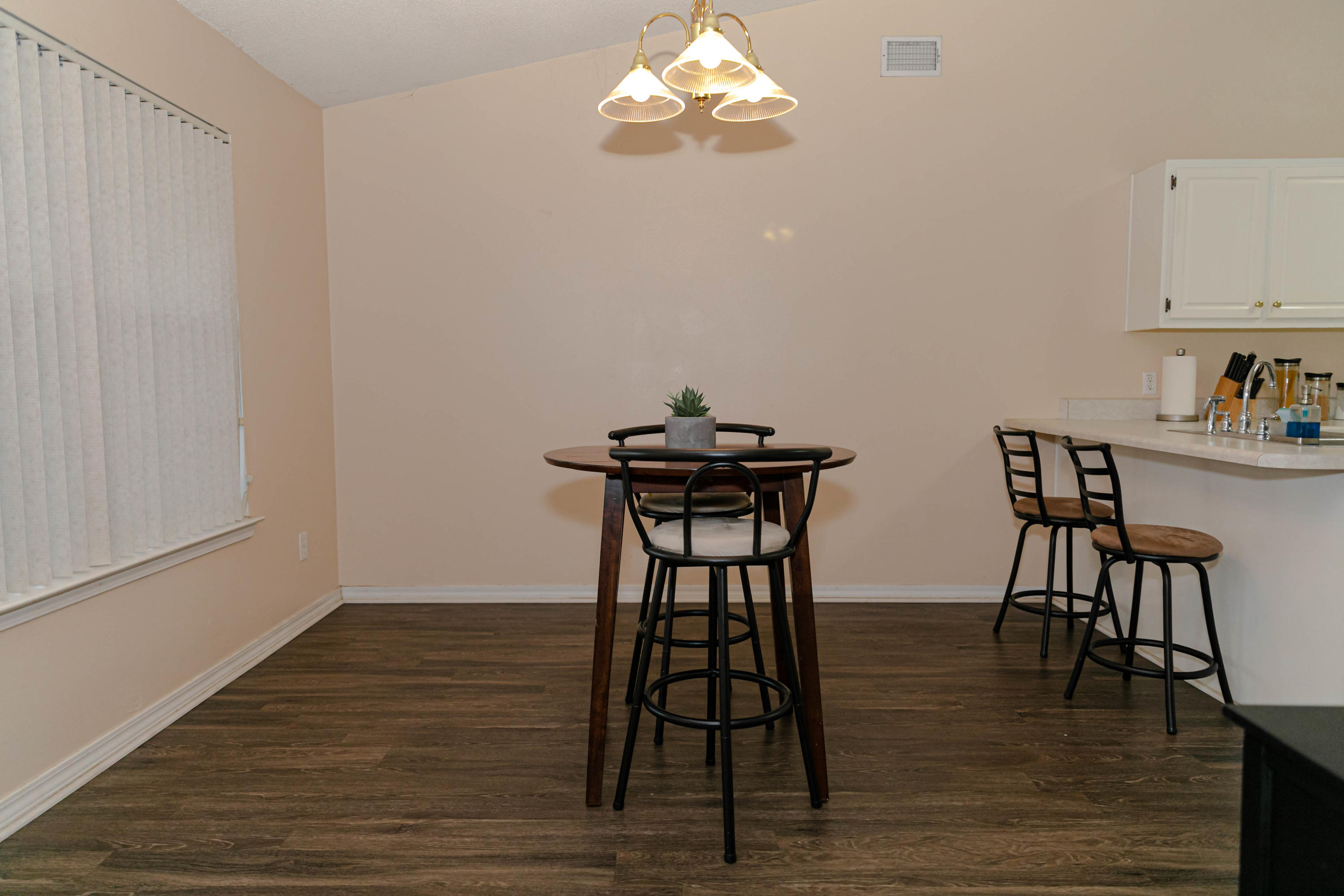 AVALON PARK - Residential