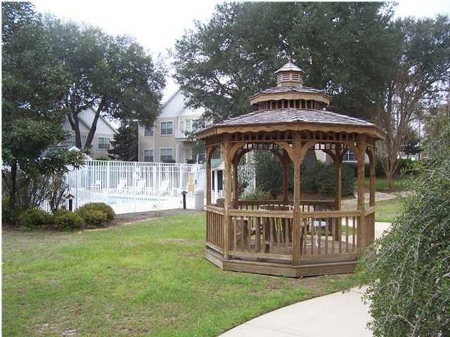 THE OAKS AT NICEVILLE PH I - Residential Lease