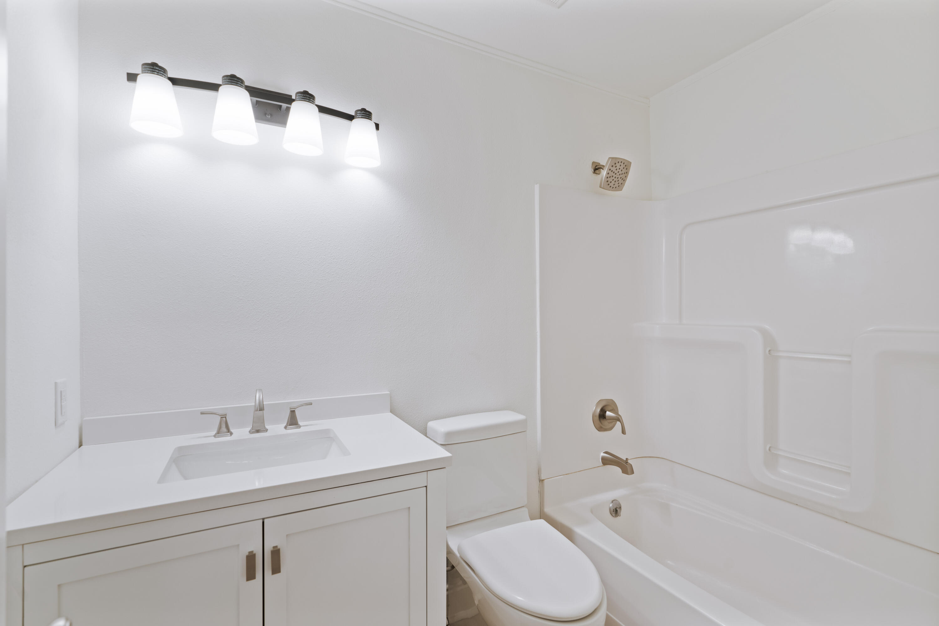 BAY GROVE - Residential