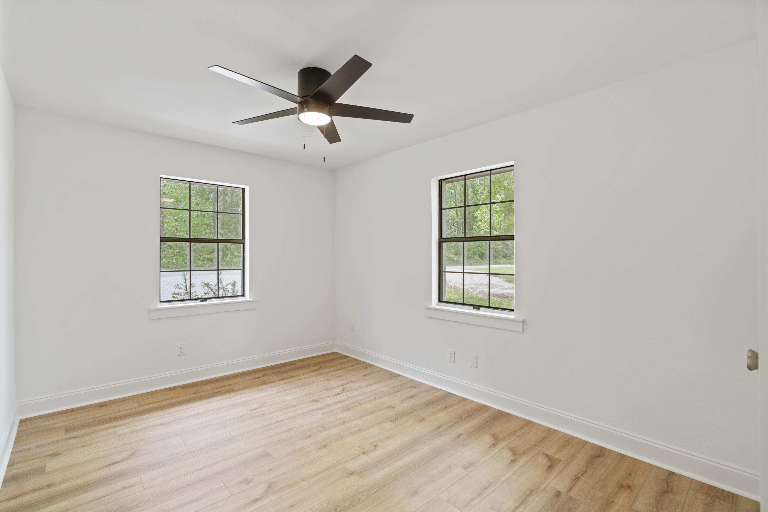 BAY GROVE - Residential