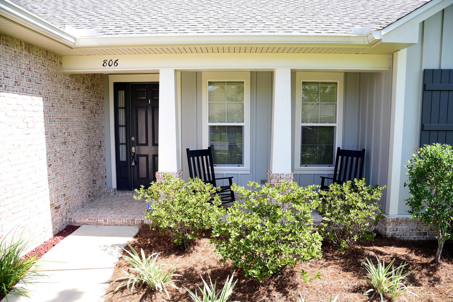 MAGNOLIA WOODS - Residential Lease