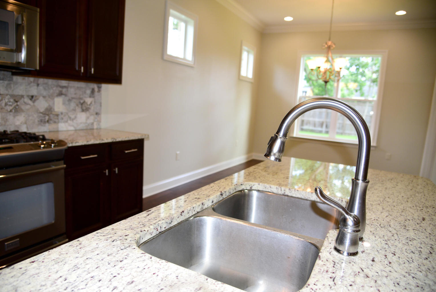 MAGNOLIA WOODS - Residential Lease