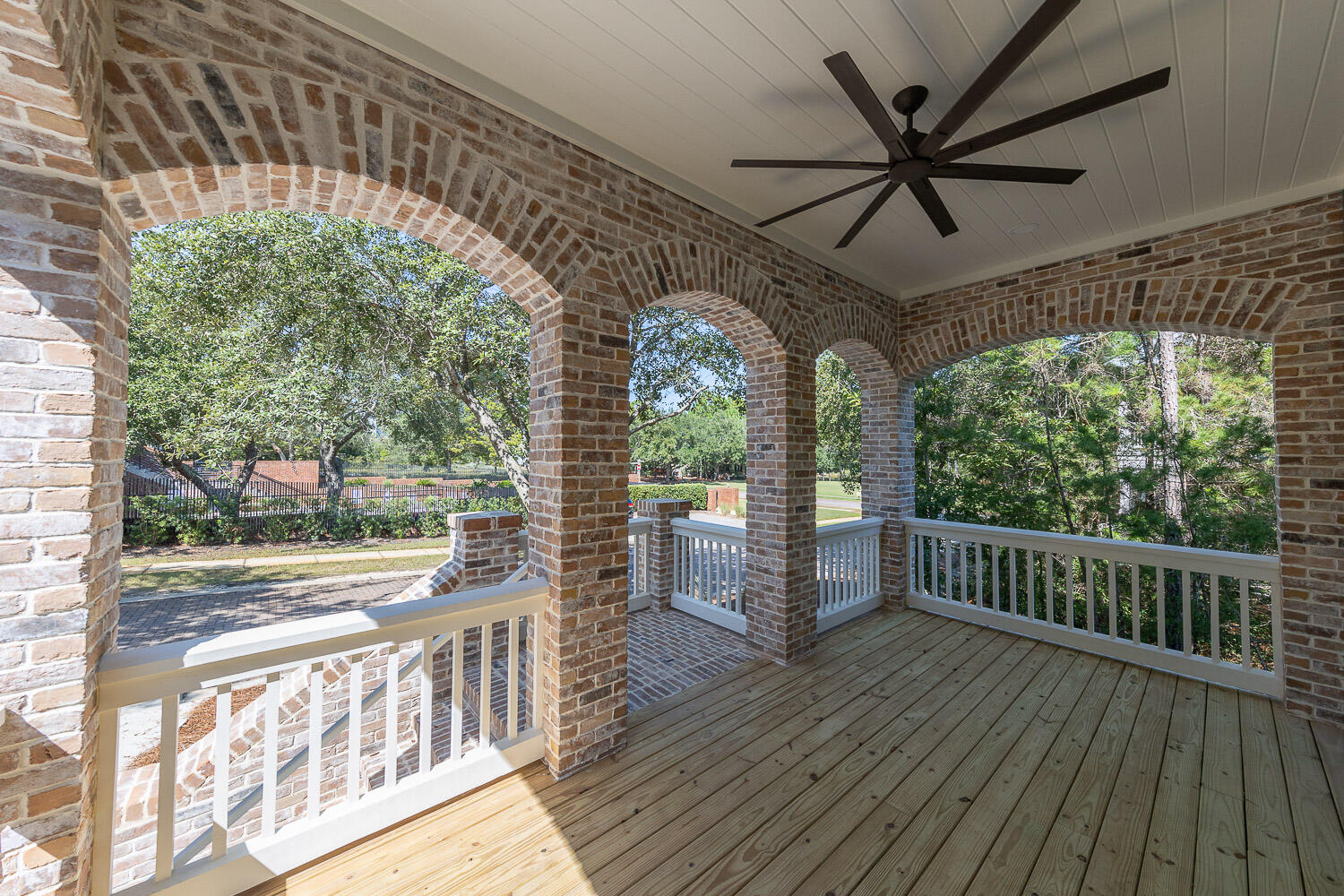 FOREST LAKES - Residential