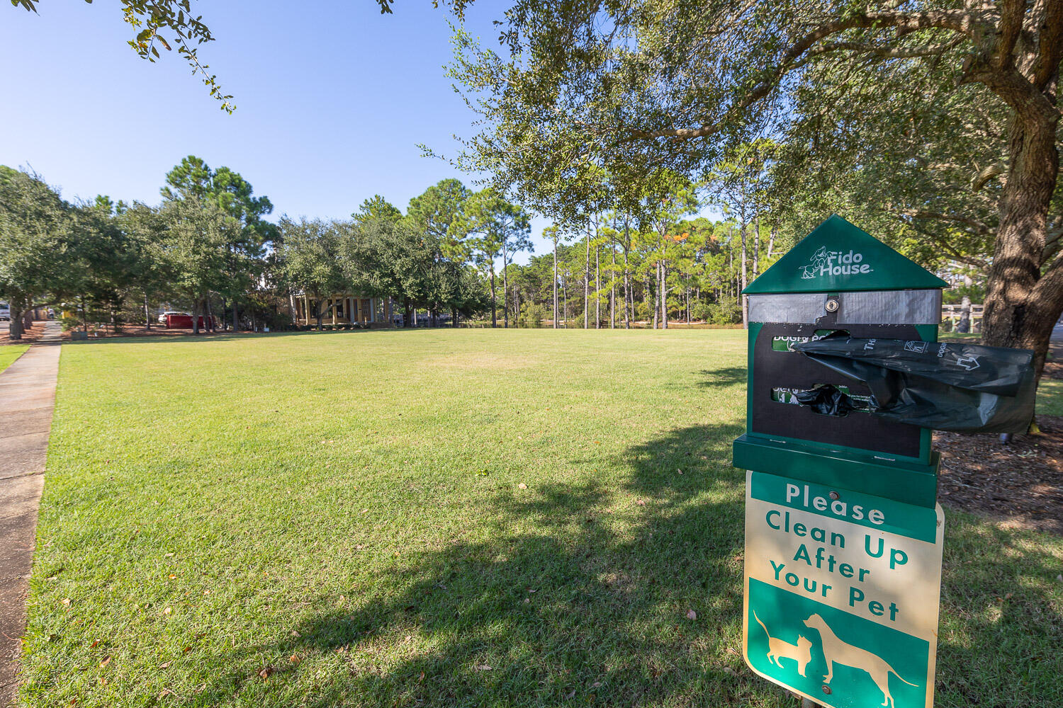 FOREST LAKES - Residential